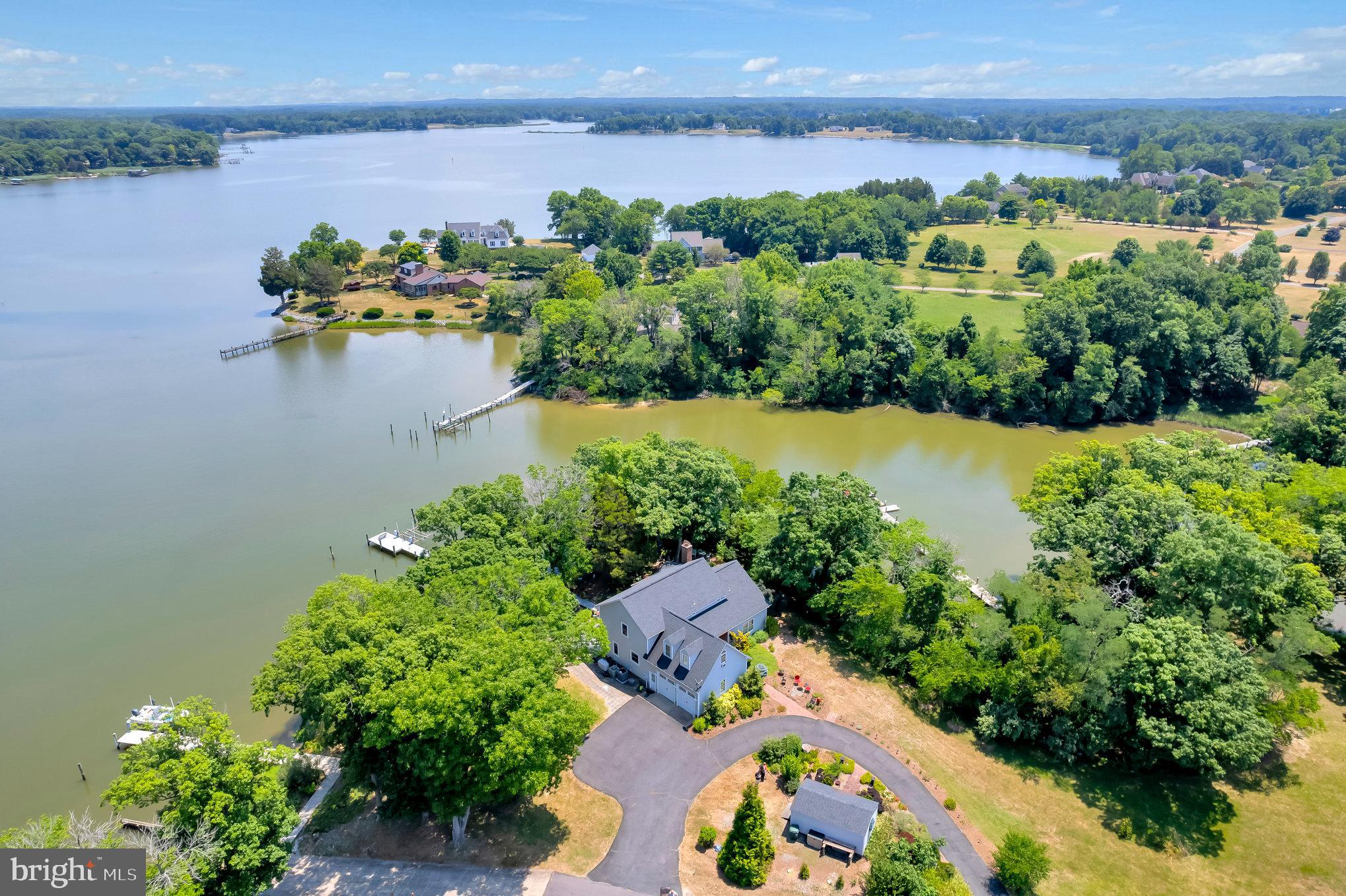 NOMINI BAY FARMS - Residential