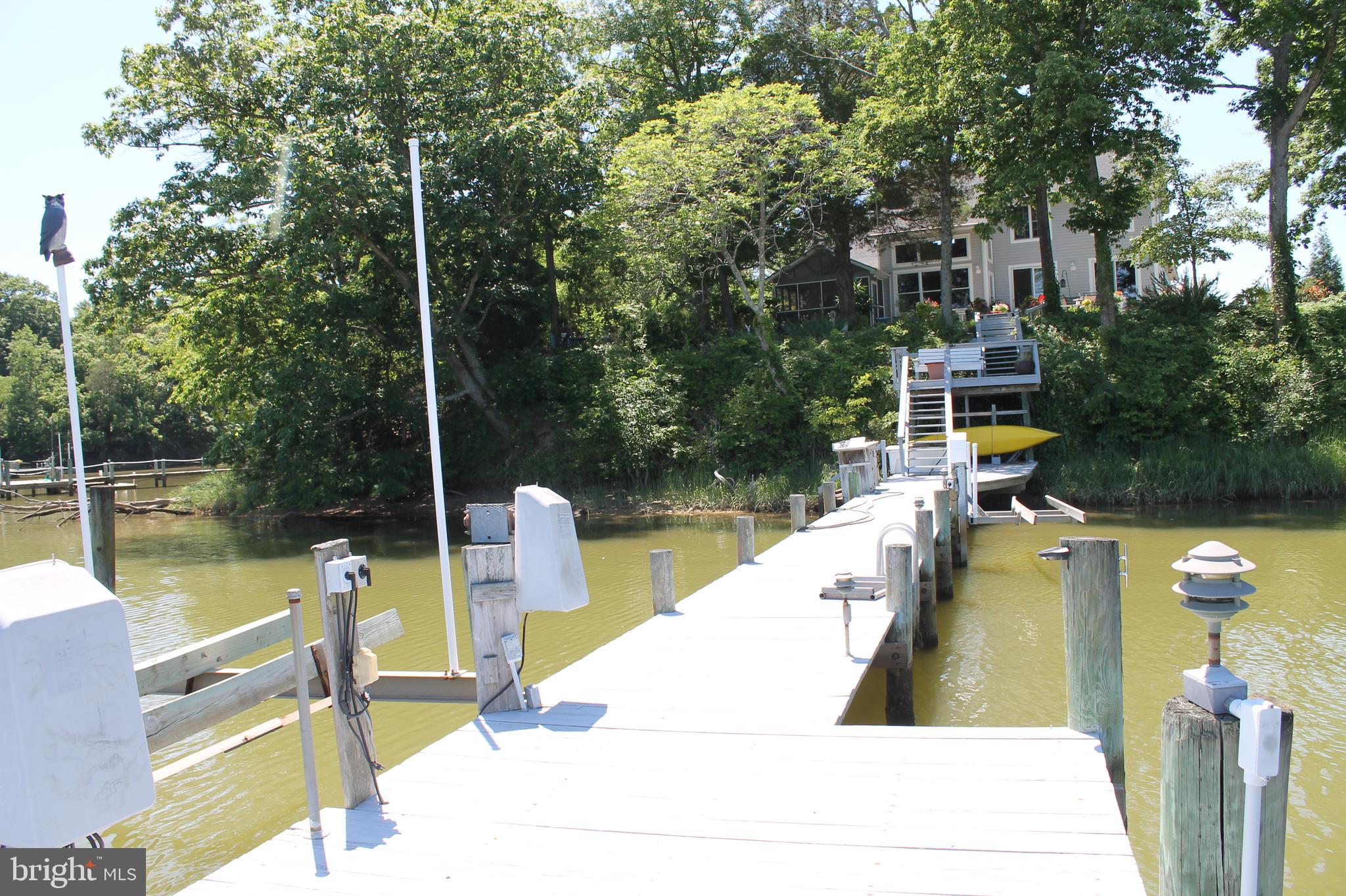 NOMINI BAY FARMS - Residential