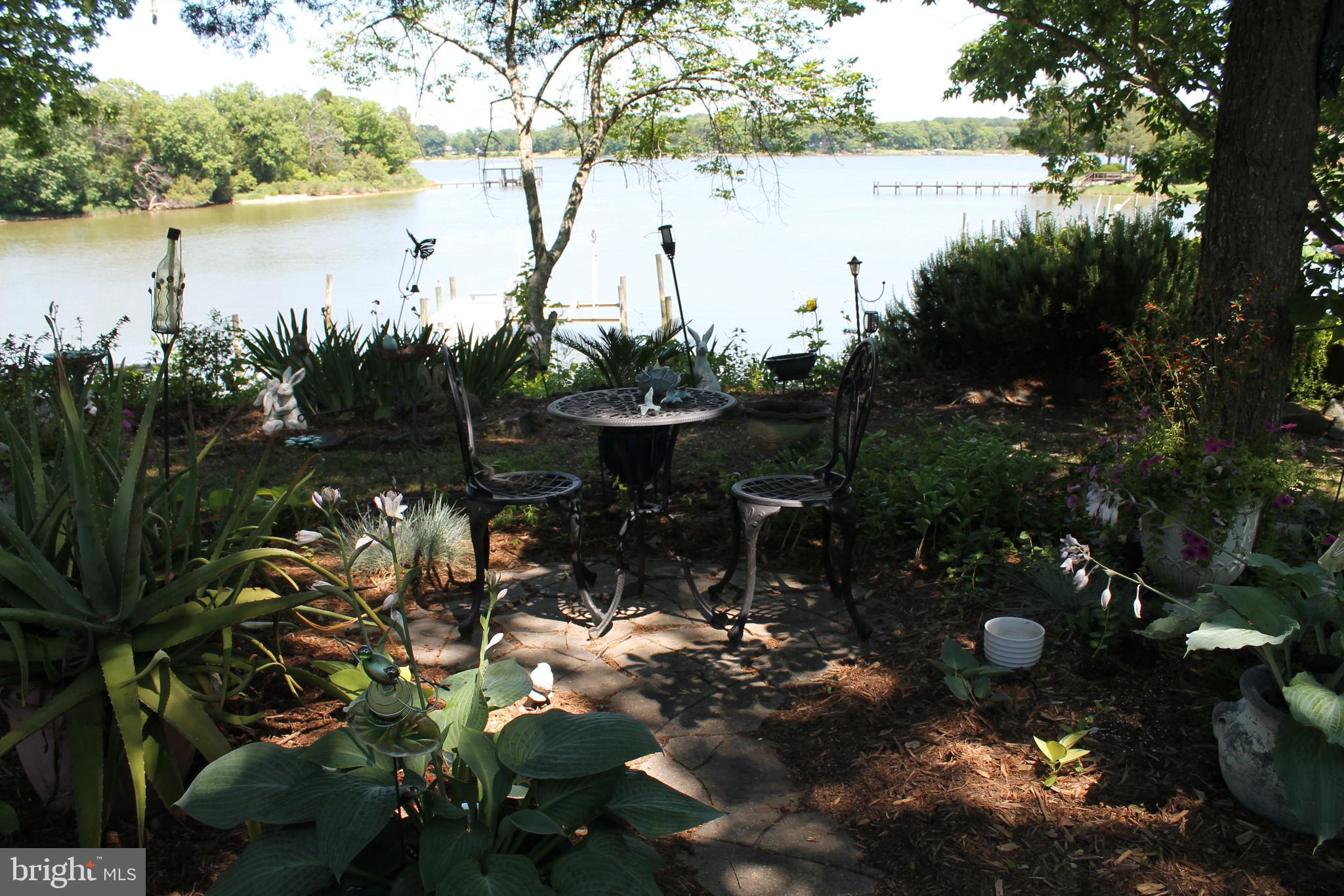 NOMINI BAY FARMS - Residential