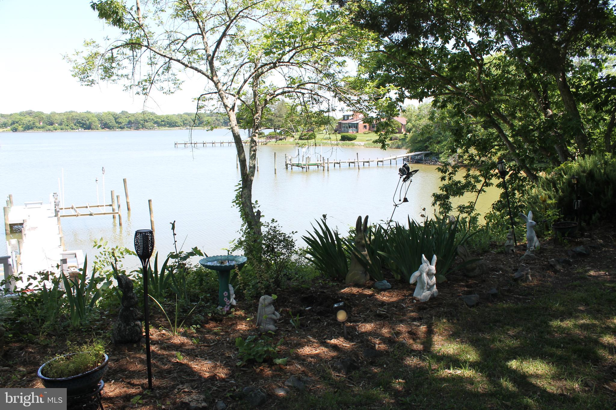 NOMINI BAY FARMS - Residential