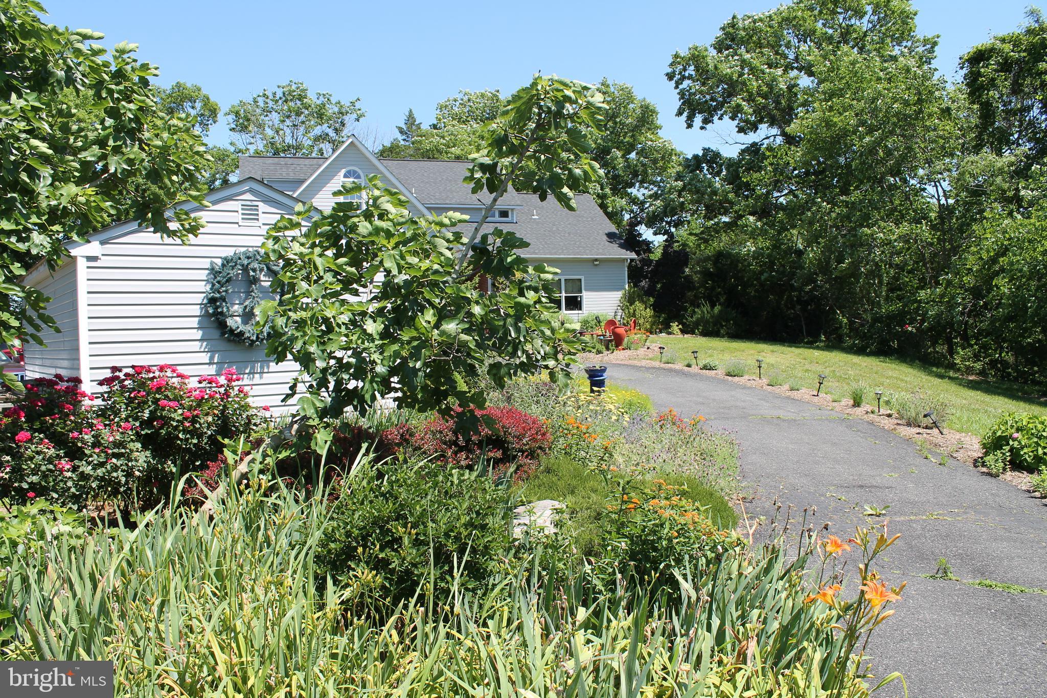 NOMINI BAY FARMS - Residential