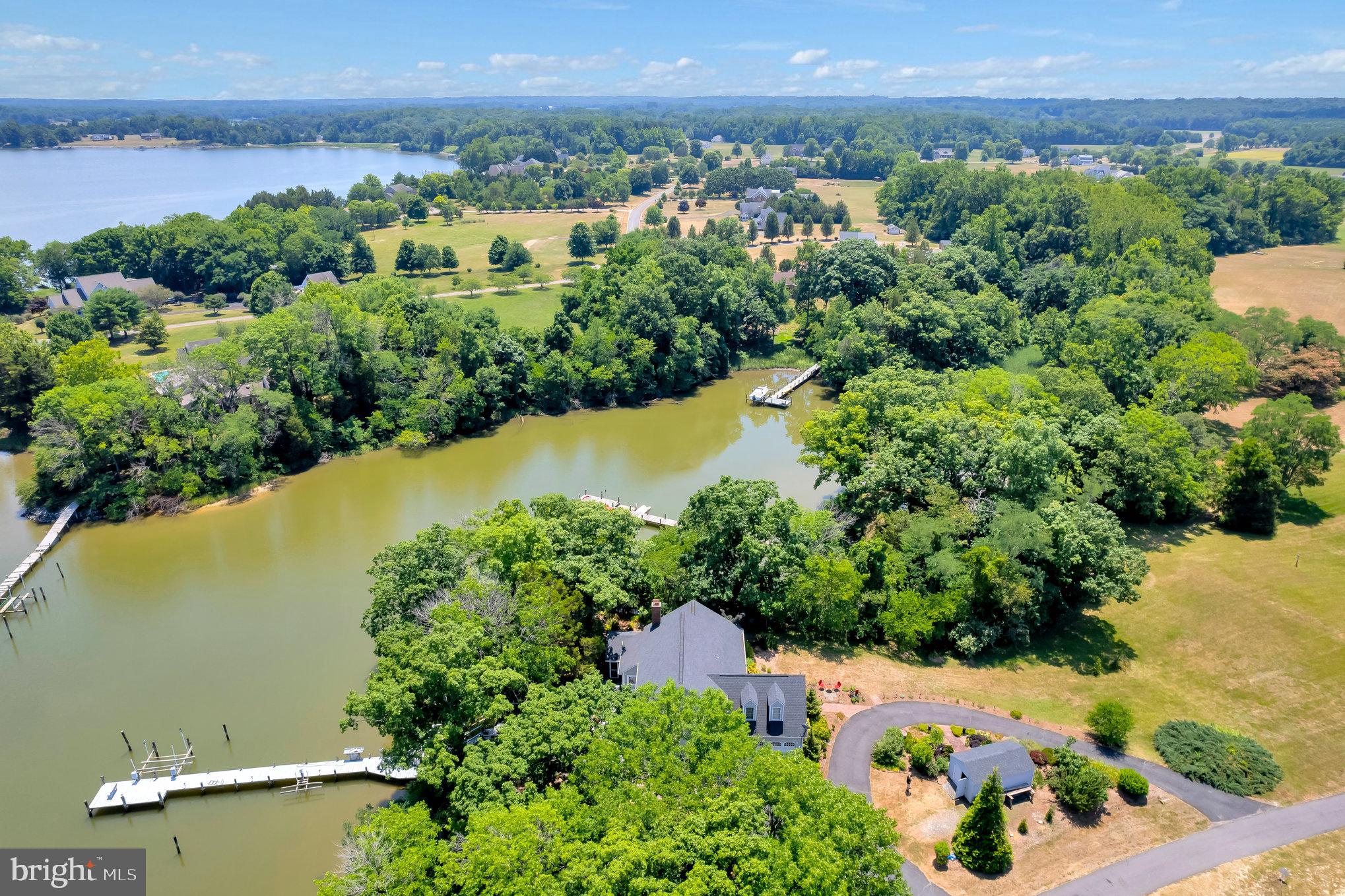 NOMINI BAY FARMS - Residential