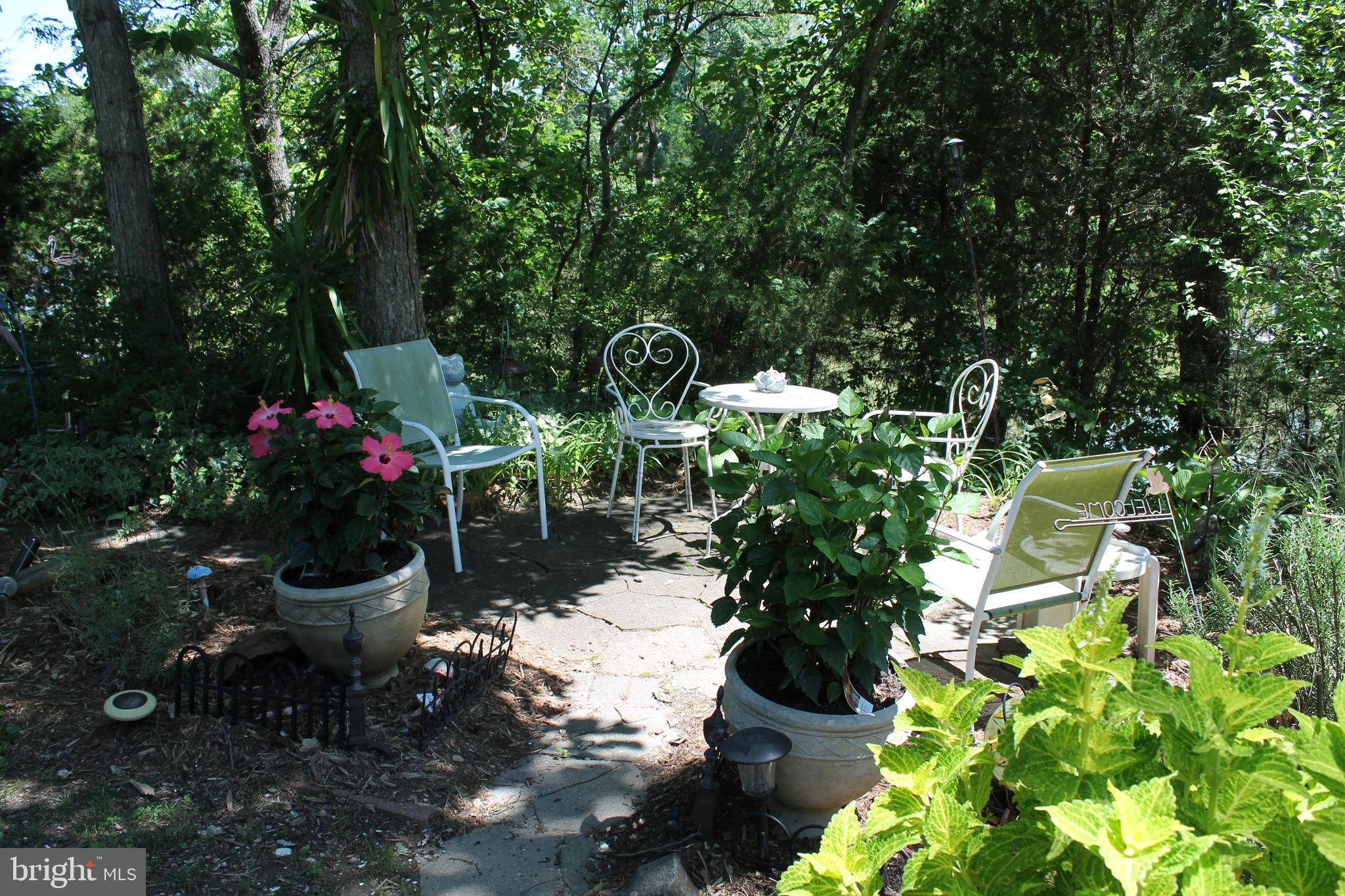 NOMINI BAY FARMS - Residential