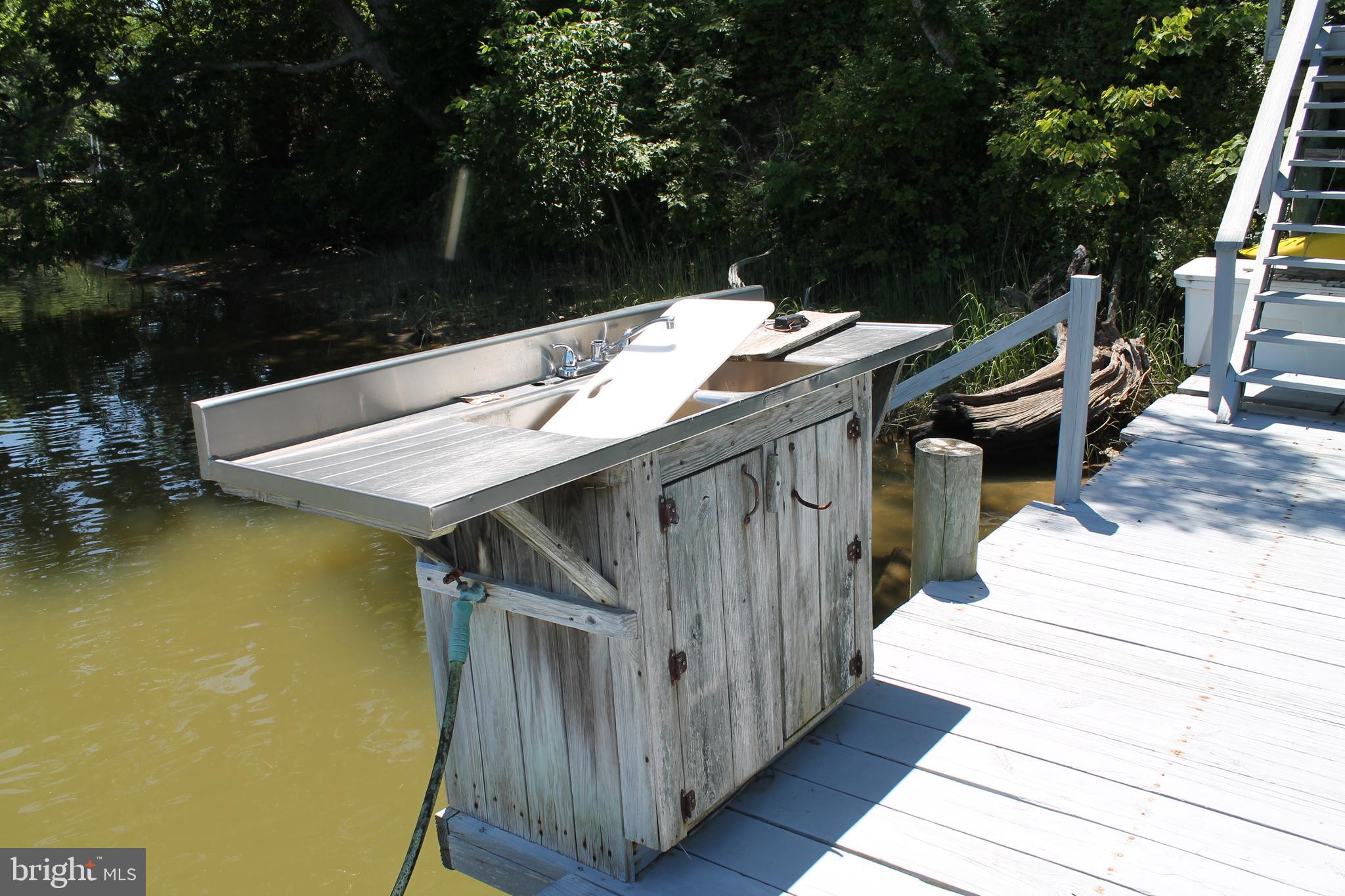 NOMINI BAY FARMS - Residential