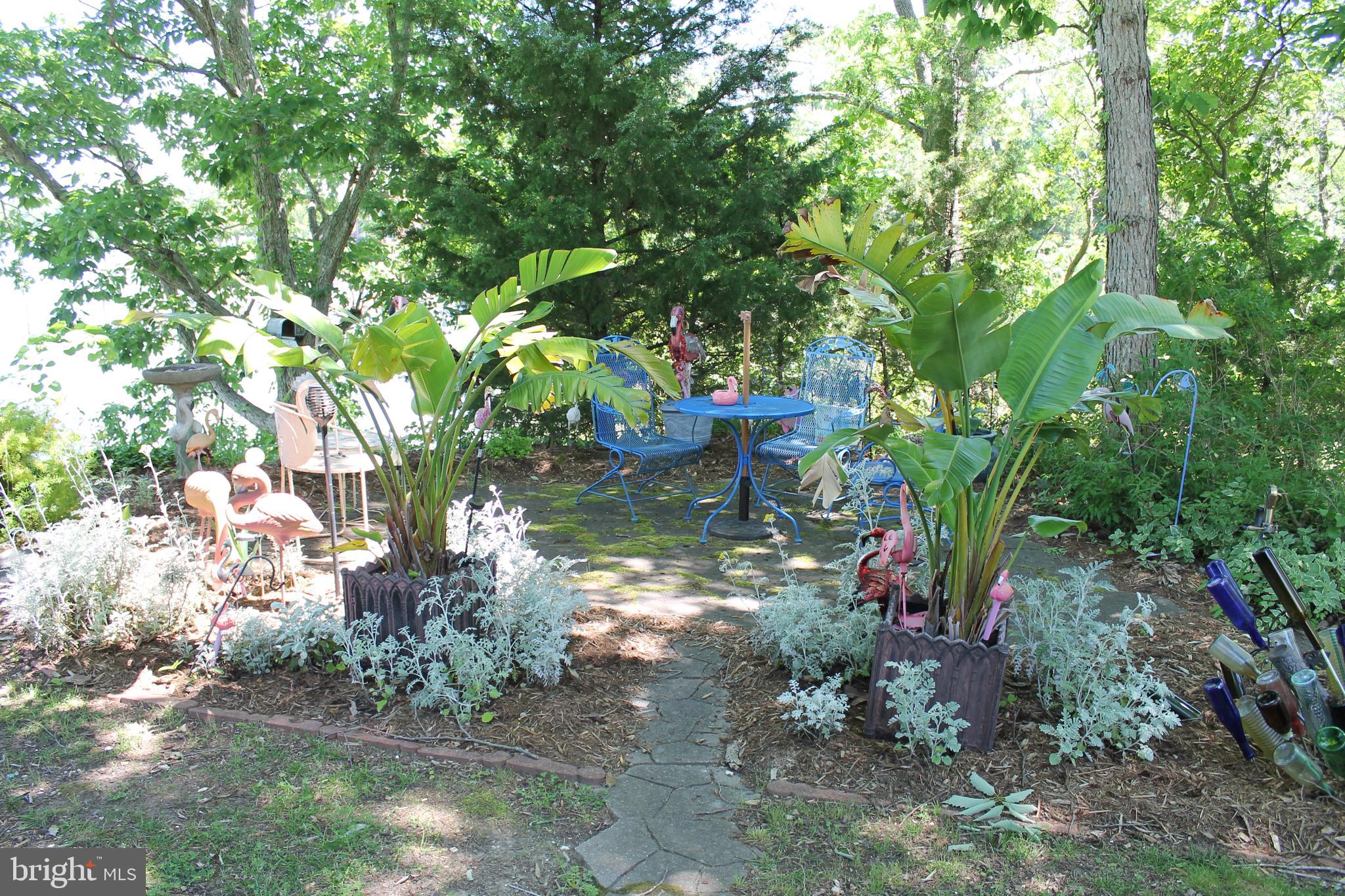 NOMINI BAY FARMS - Residential