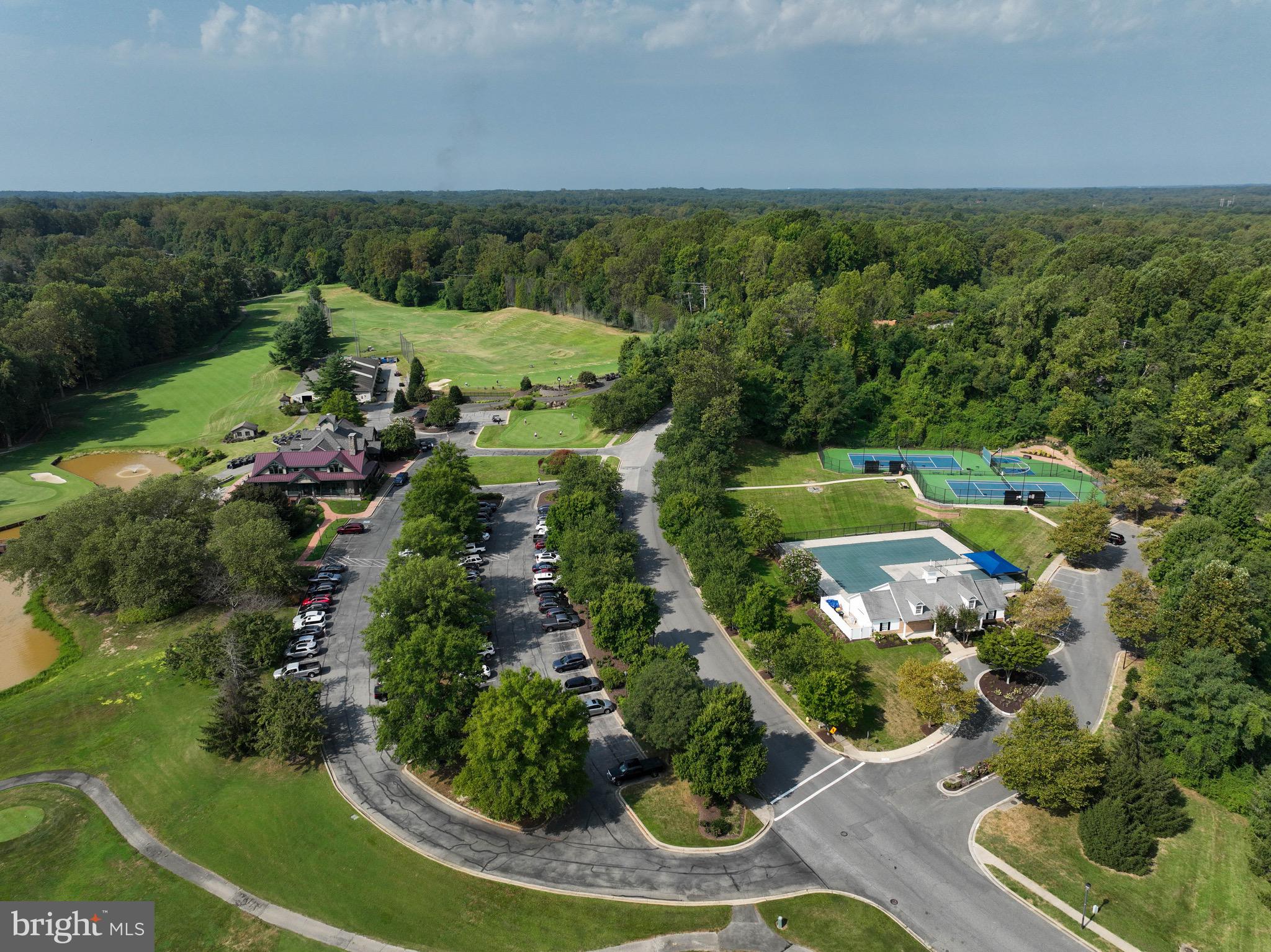 SOUTH RIVER COLONY - Residential