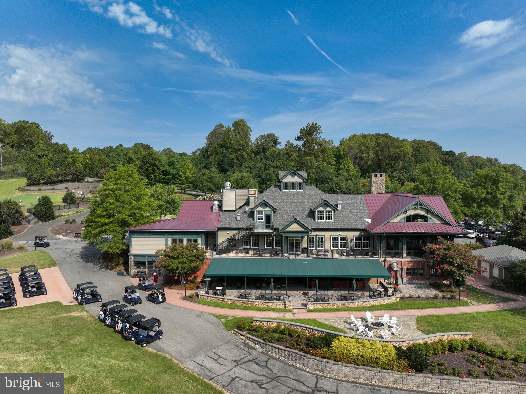 SOUTH RIVER COLONY - Residential