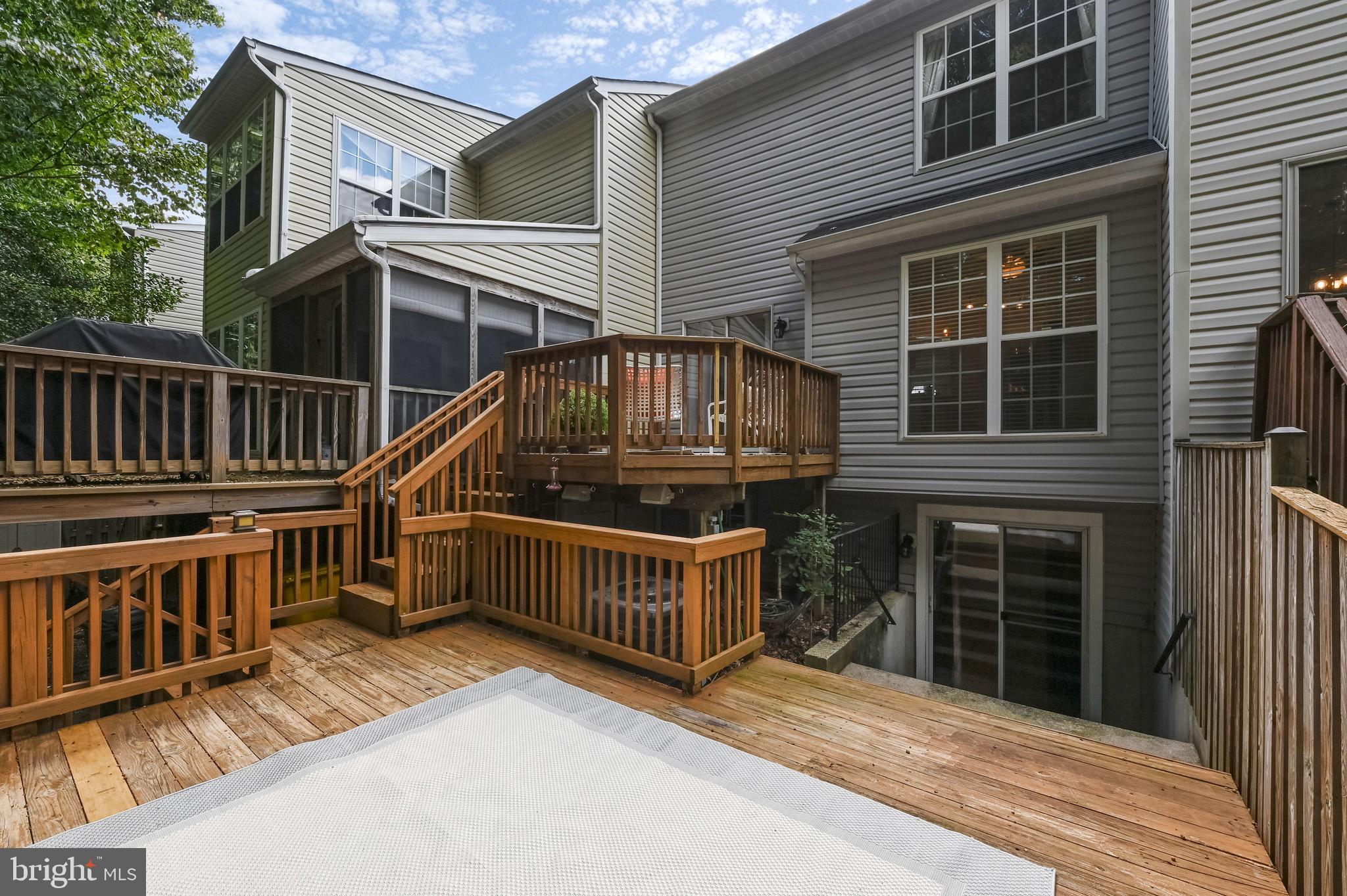 SOUTH RIVER COLONY - Residential