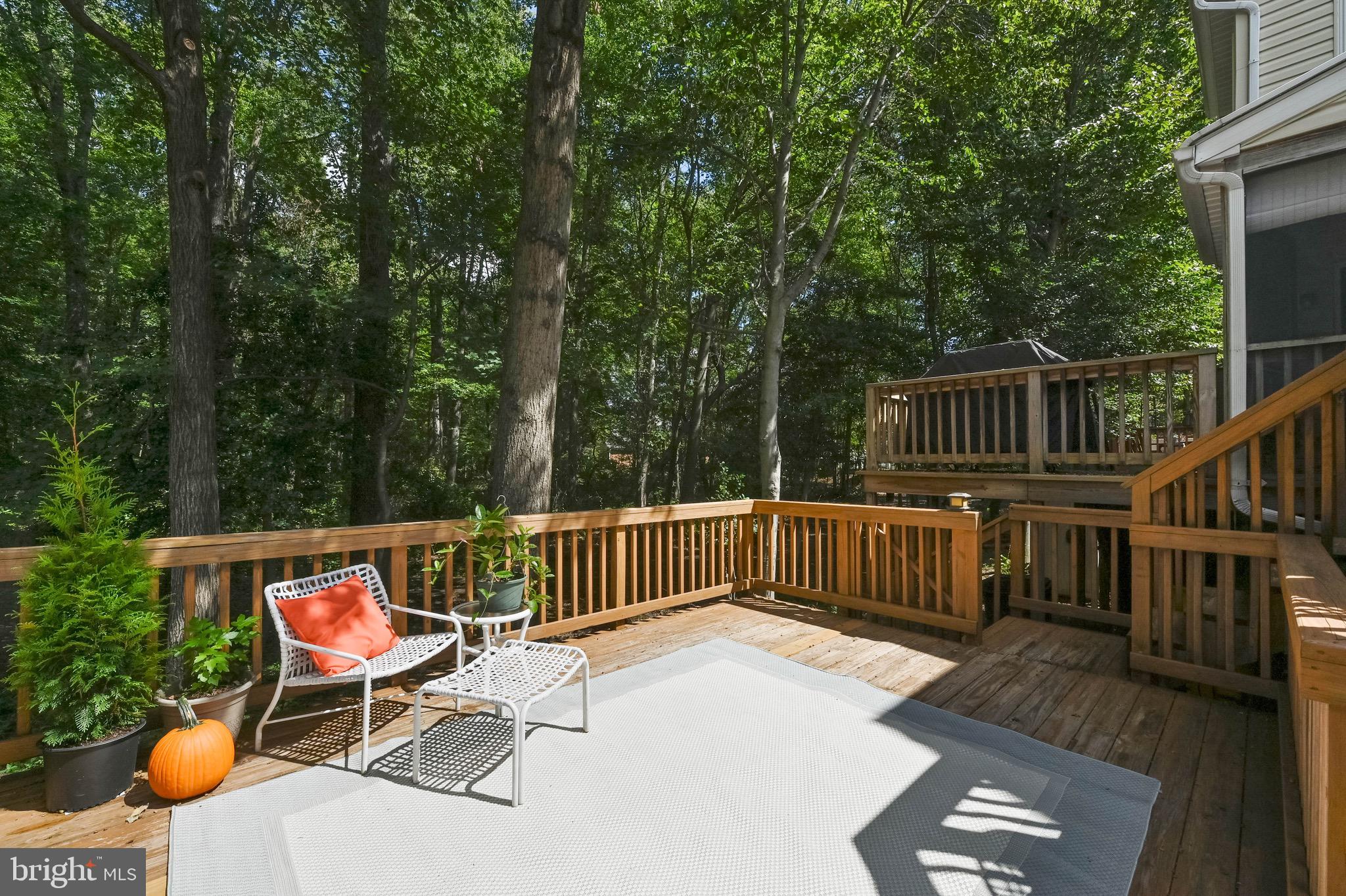 SOUTH RIVER COLONY - Residential