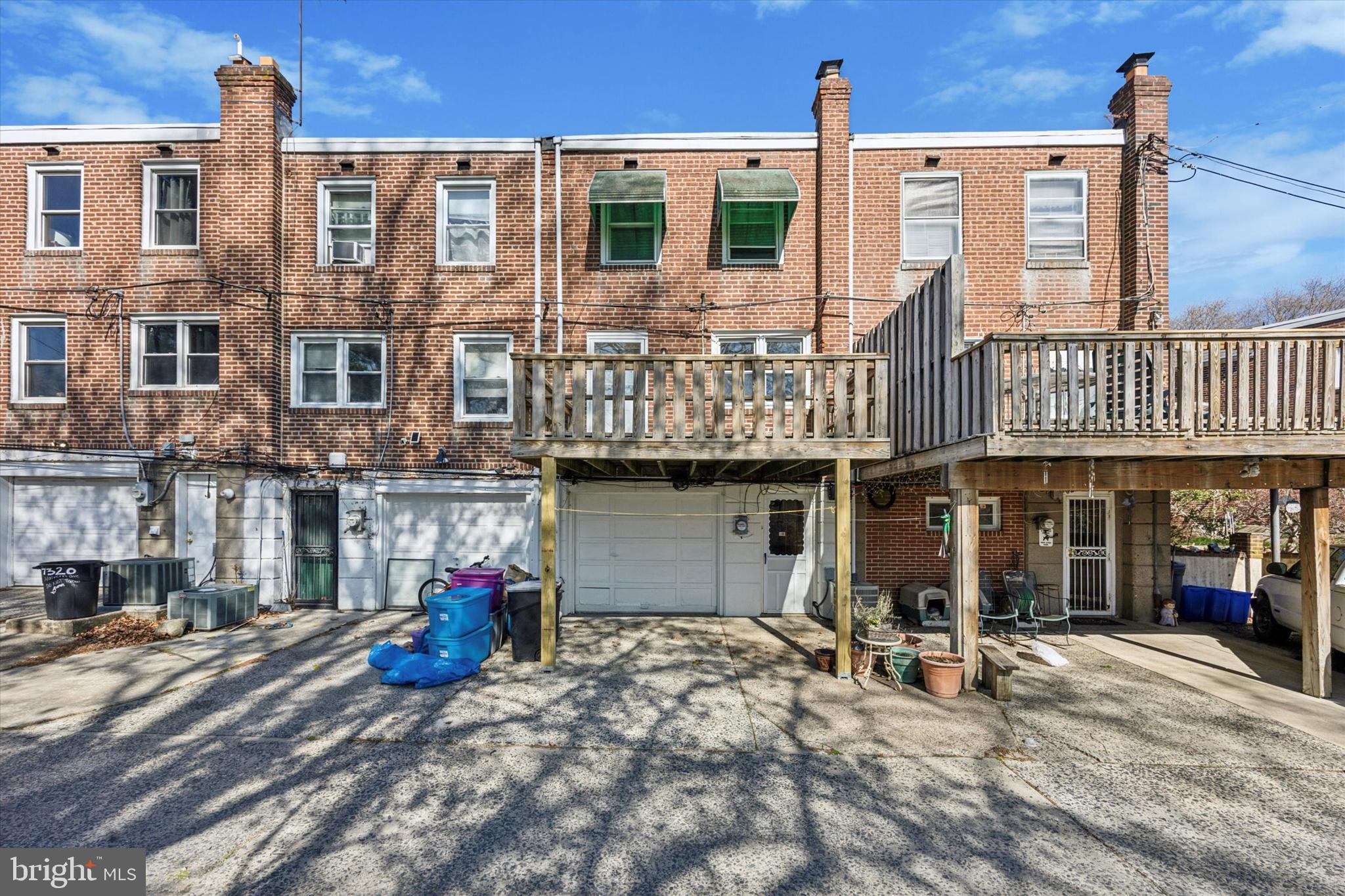 OVERBROOK - Residential