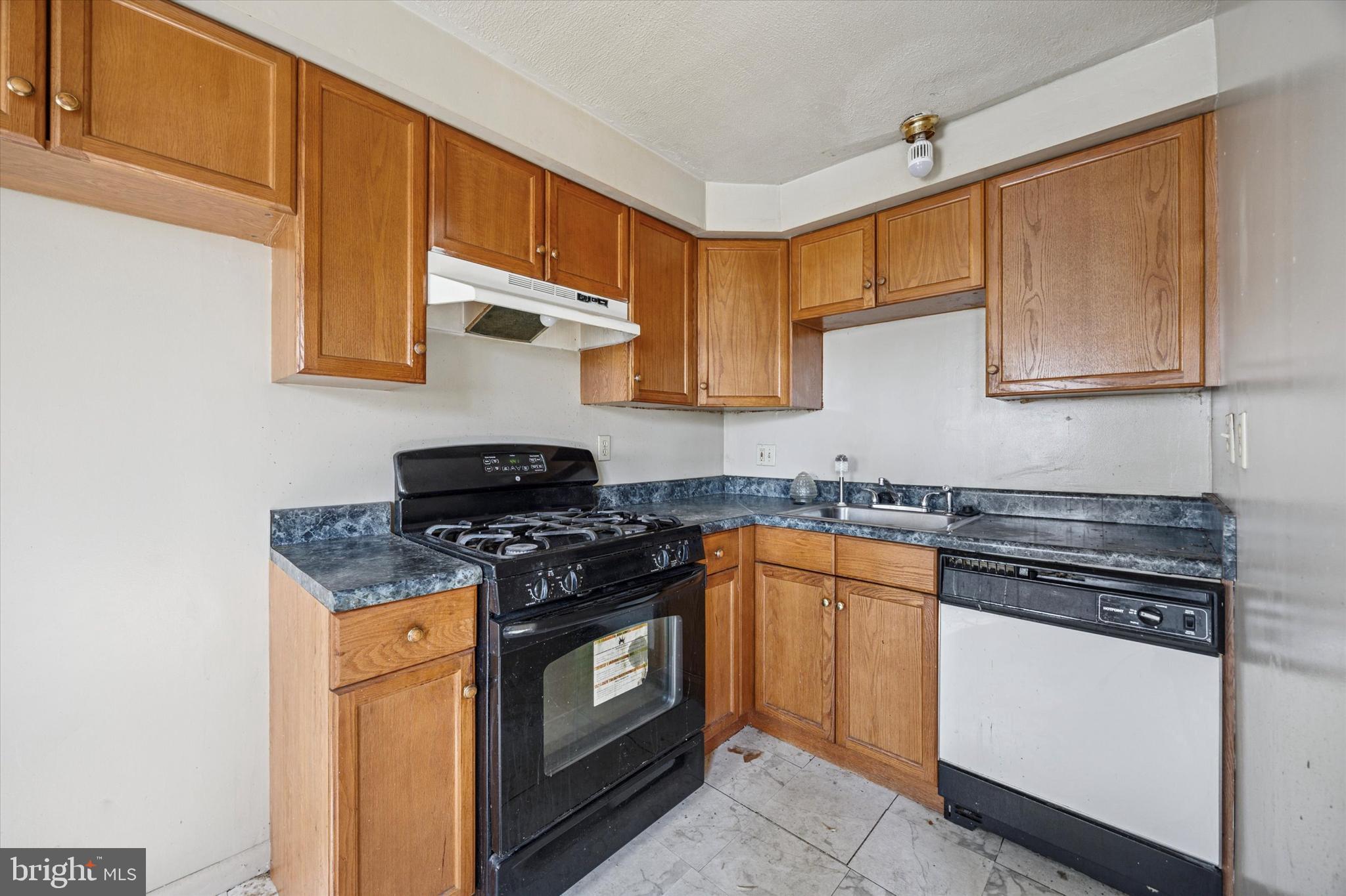 OVERBROOK - Residential