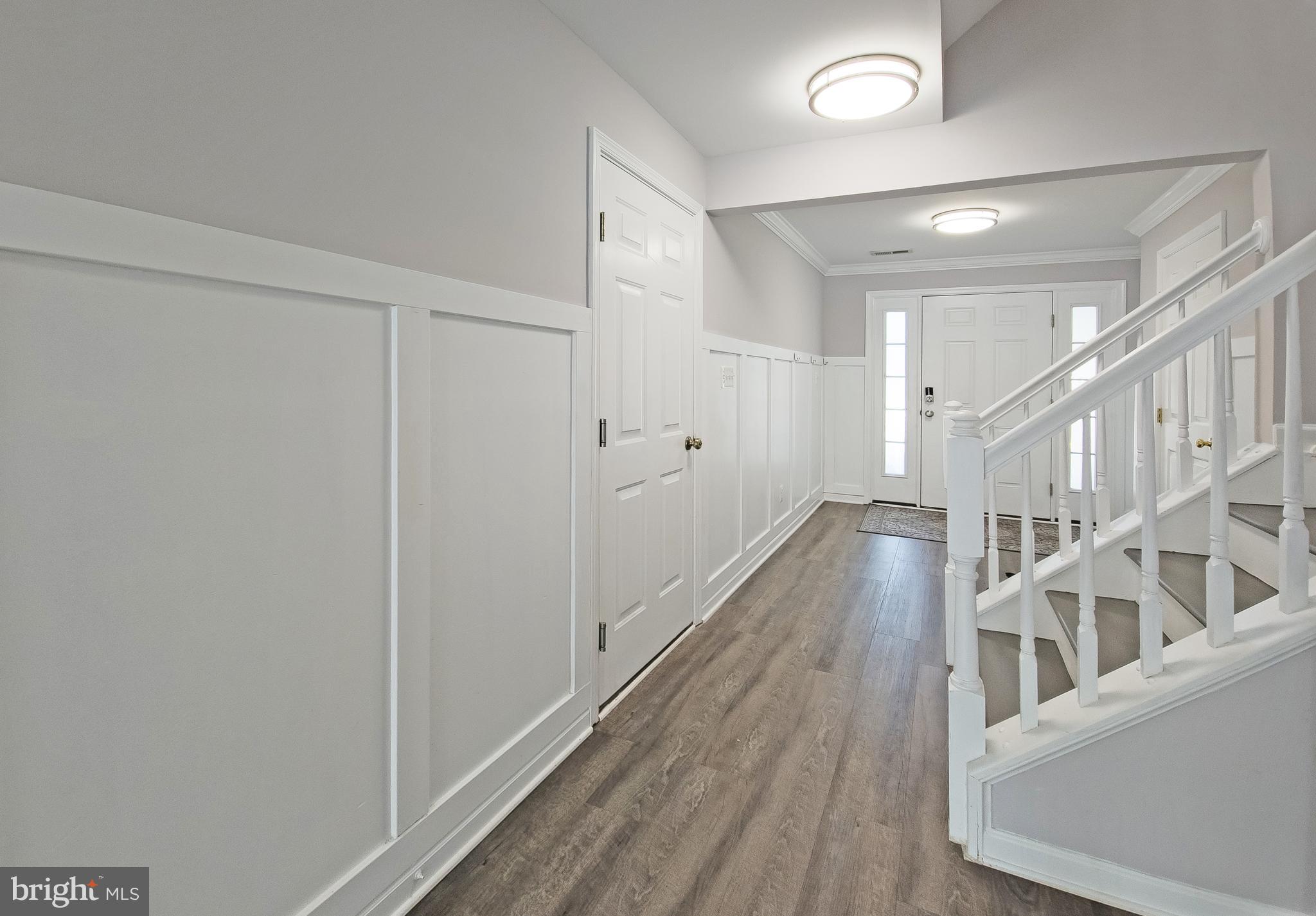 8126 HORSESHOE COTTAGE CIRCLE