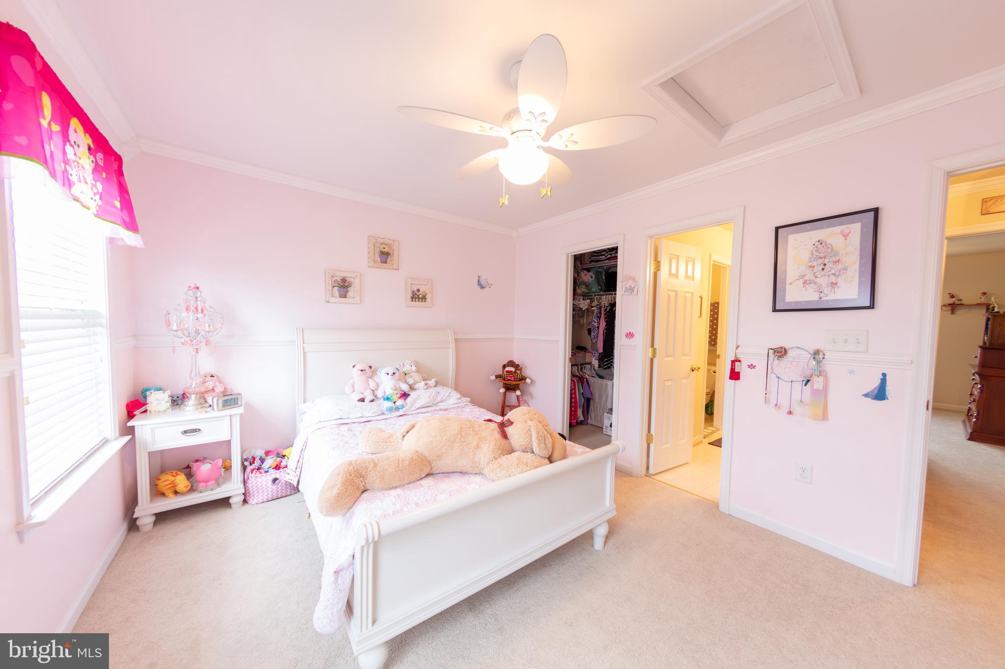 SPRUCE HILL ESTATES - Residential