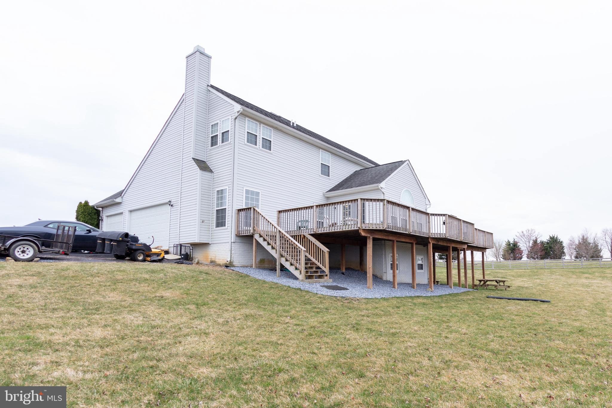 SPRUCE HILL ESTATES - Residential