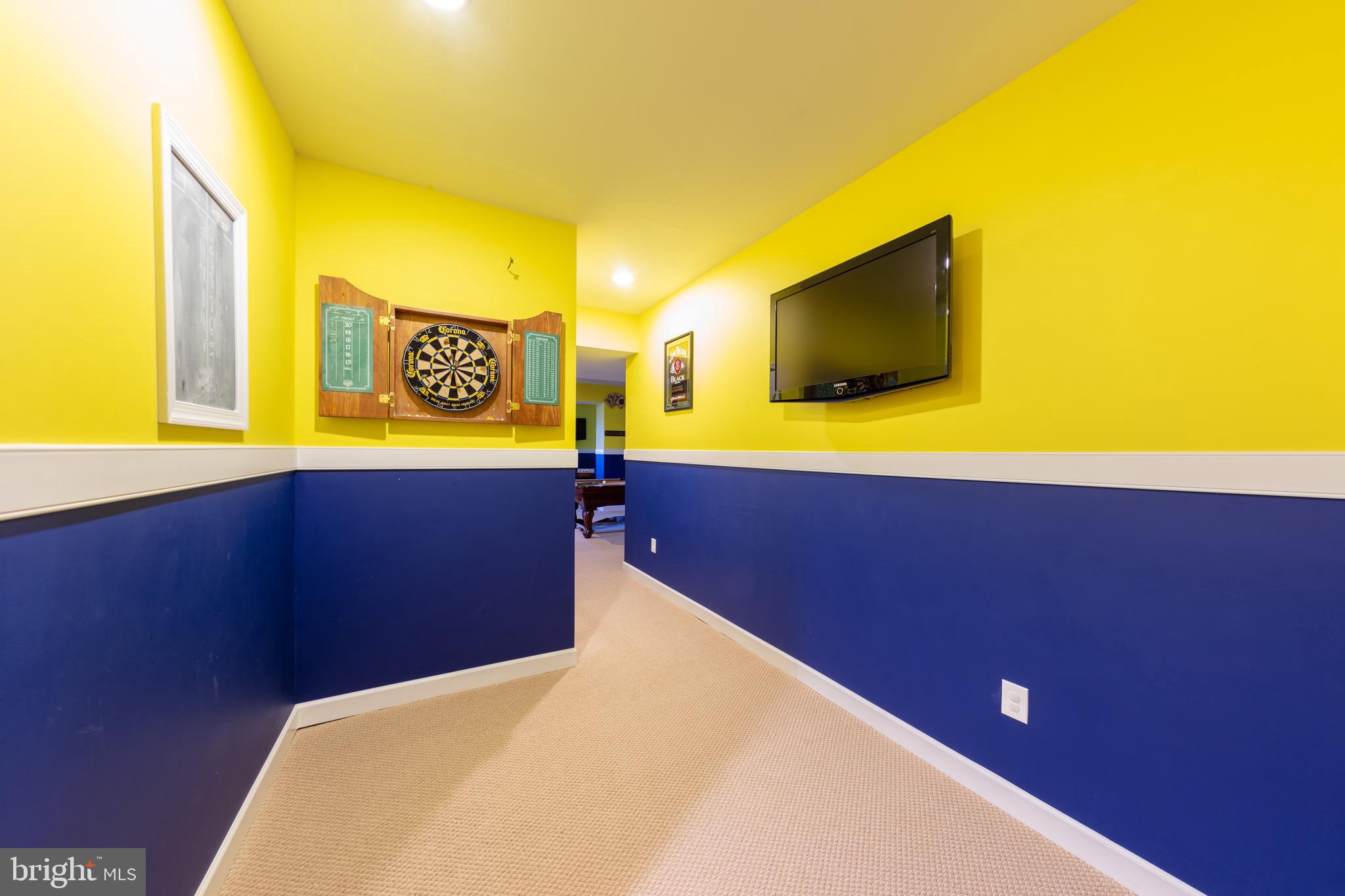 SPRUCE HILL ESTATES - Residential