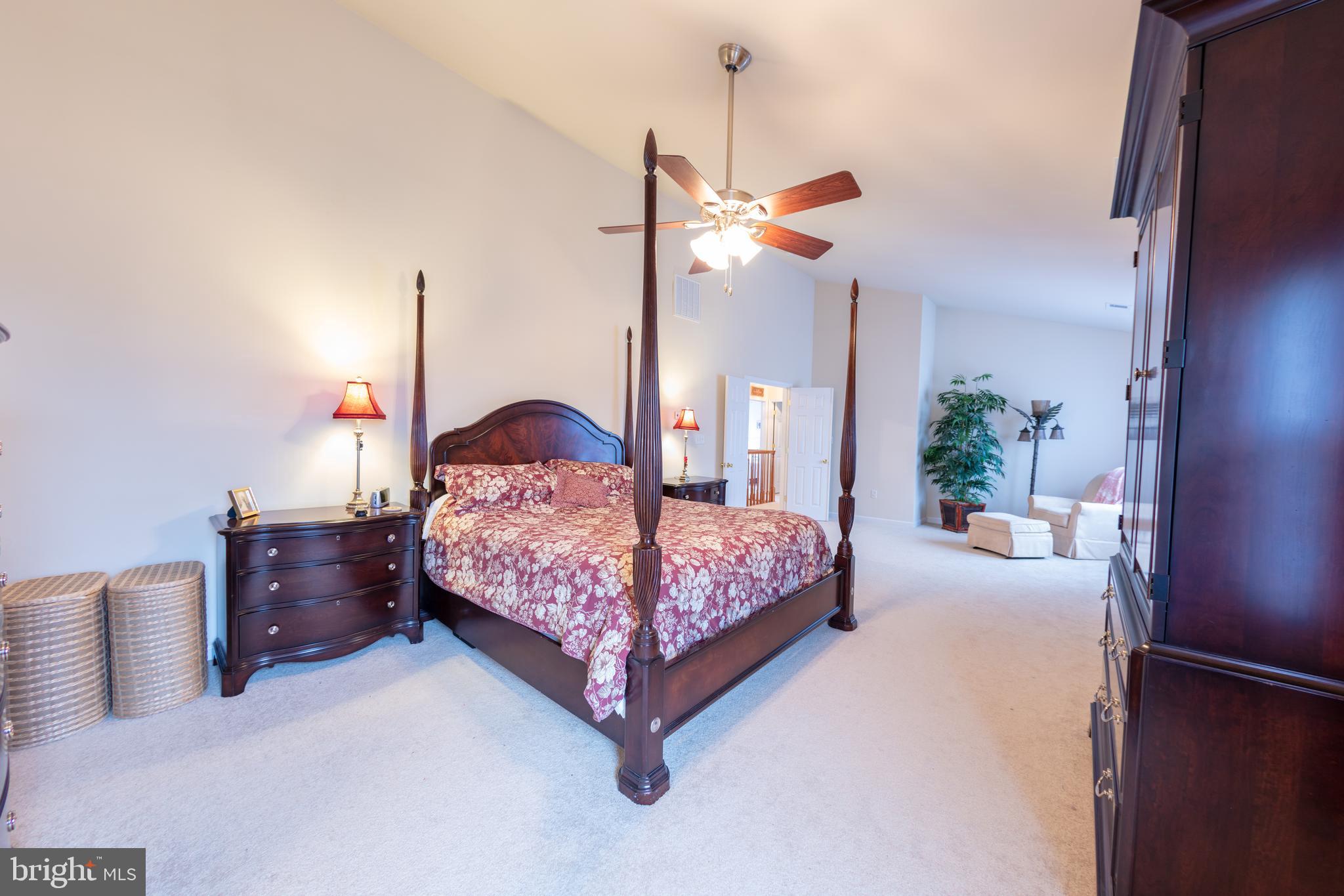 SPRUCE HILL ESTATES - Residential