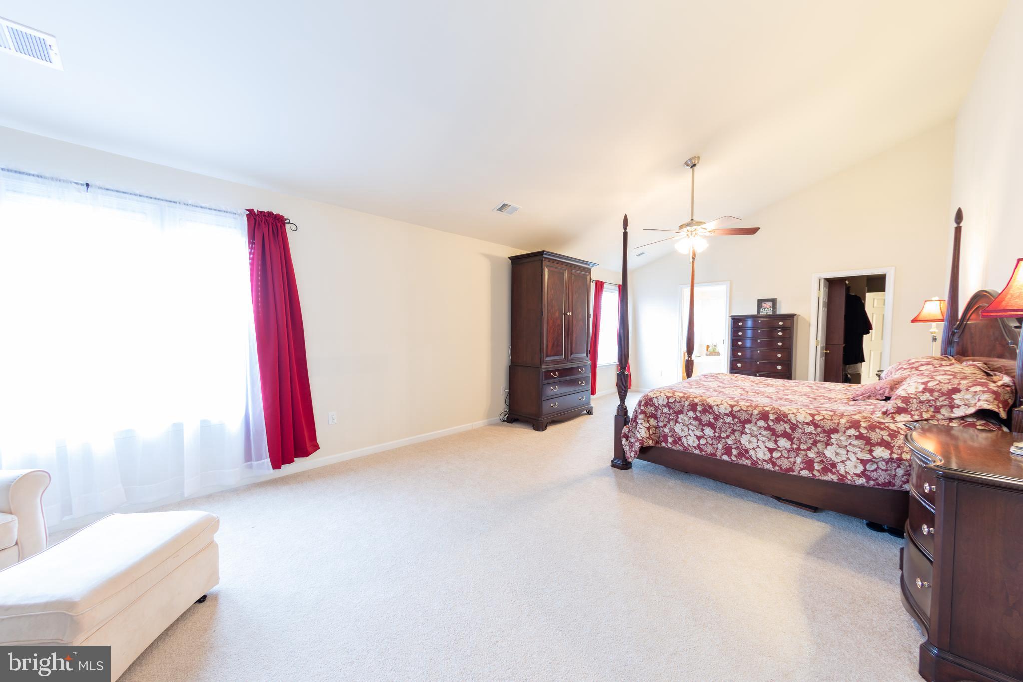 SPRUCE HILL ESTATES - Residential