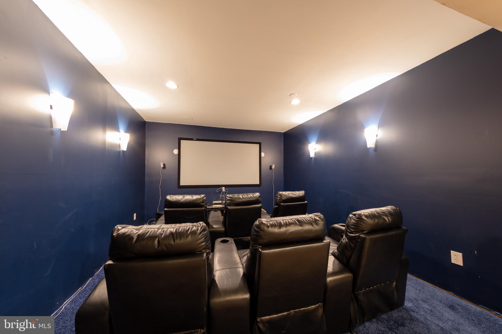 SPRUCE HILL ESTATES - Residential