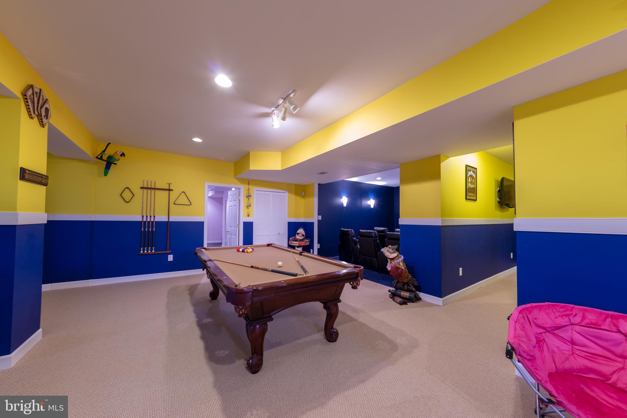 SPRUCE HILL ESTATES - Residential