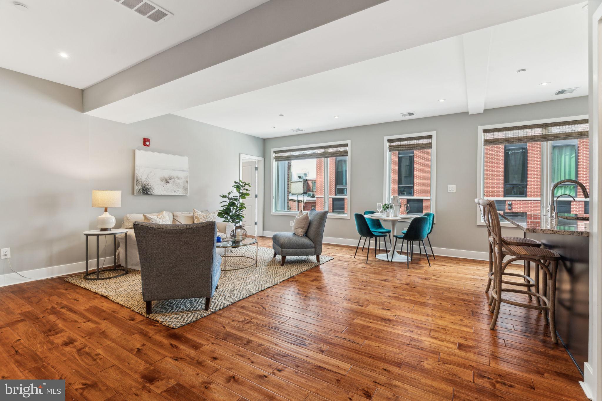 520 KATER STREET 4