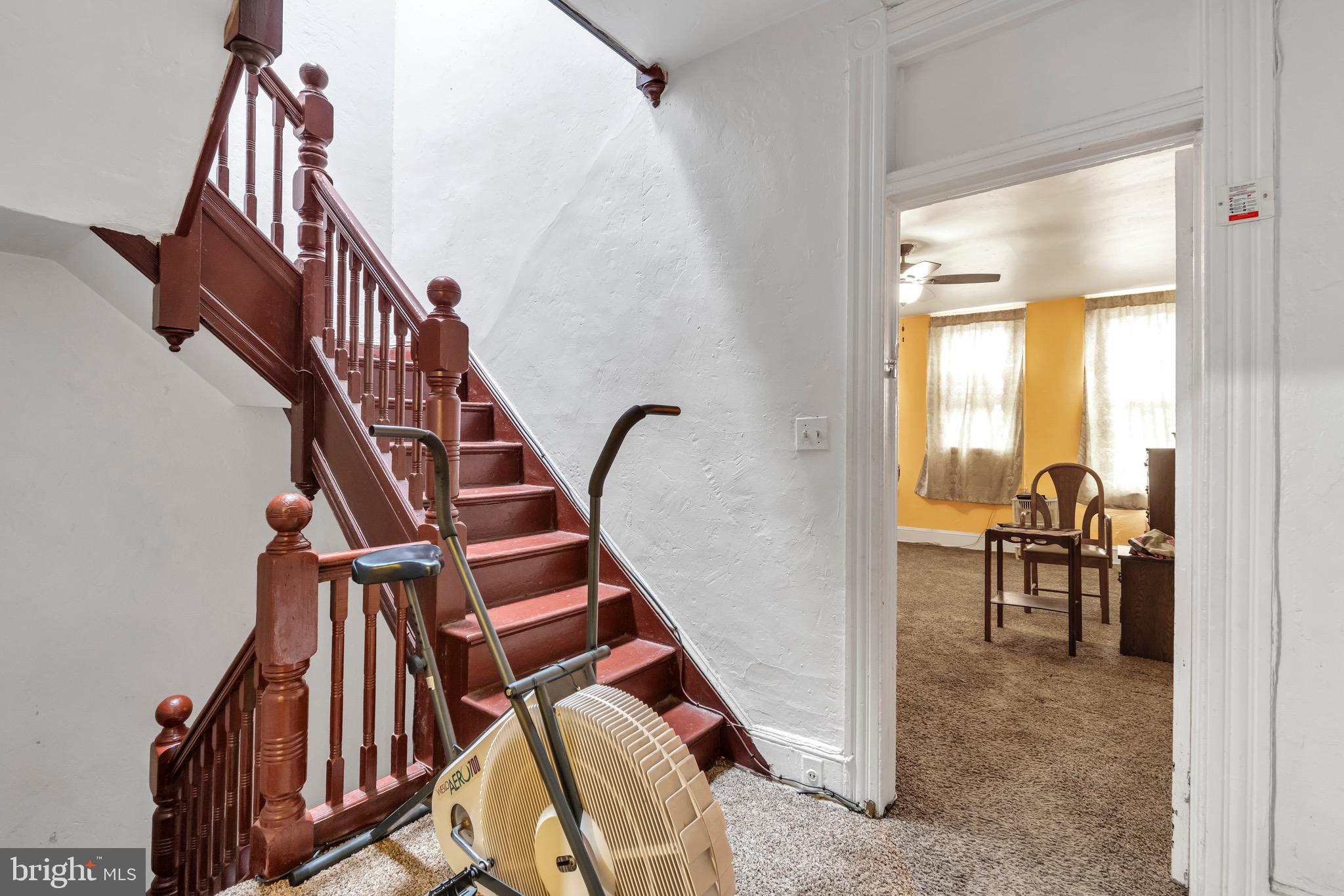 BROADWAY EAST - Residential