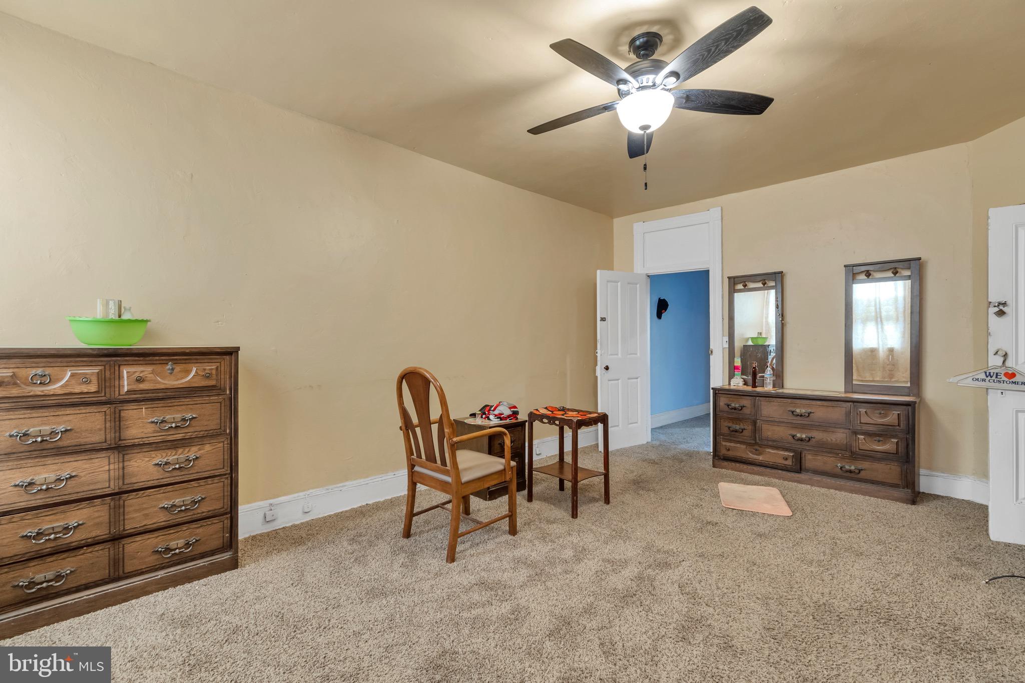 BROADWAY EAST - Residential