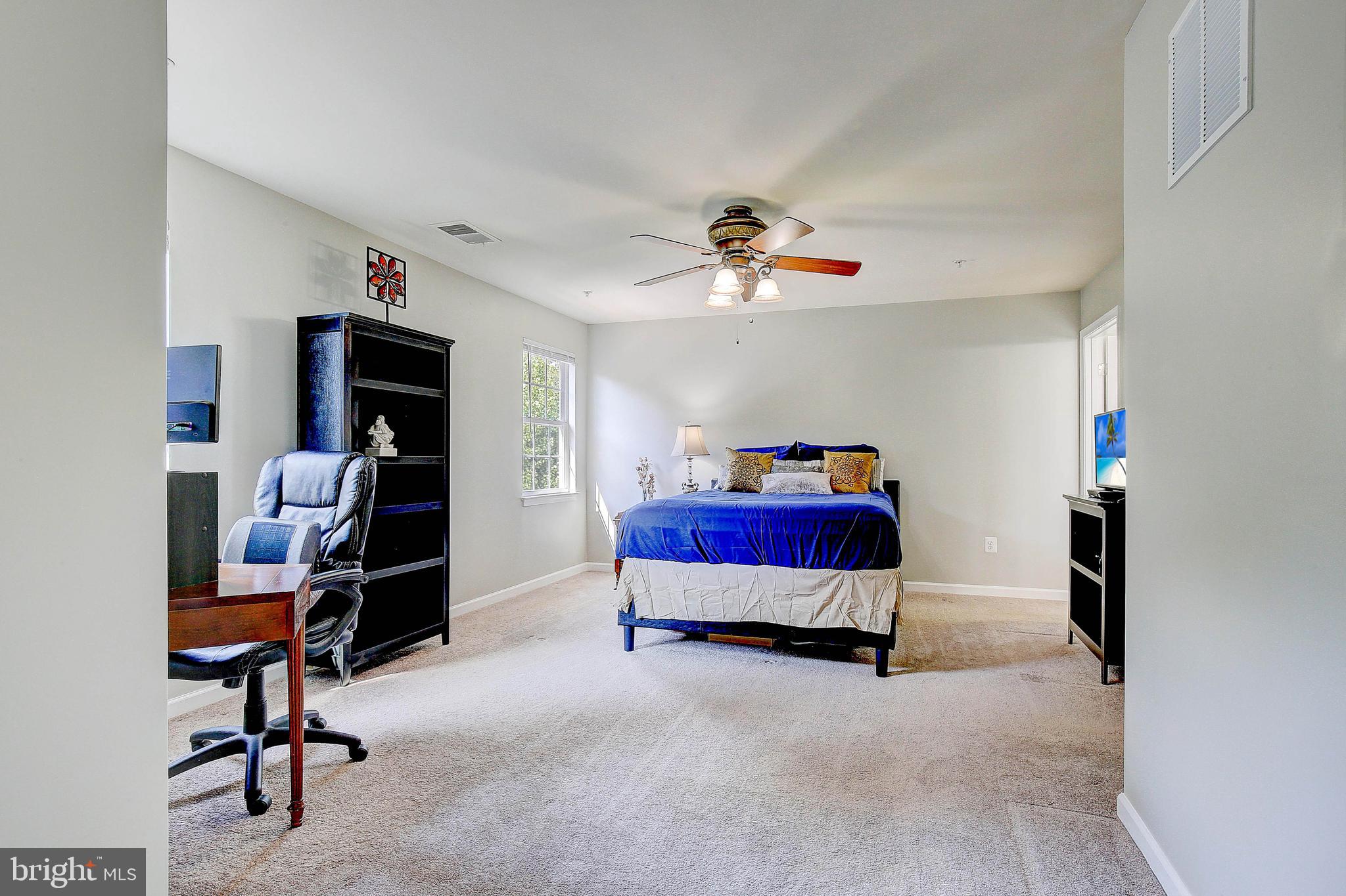 BRENTWOOD - Residential