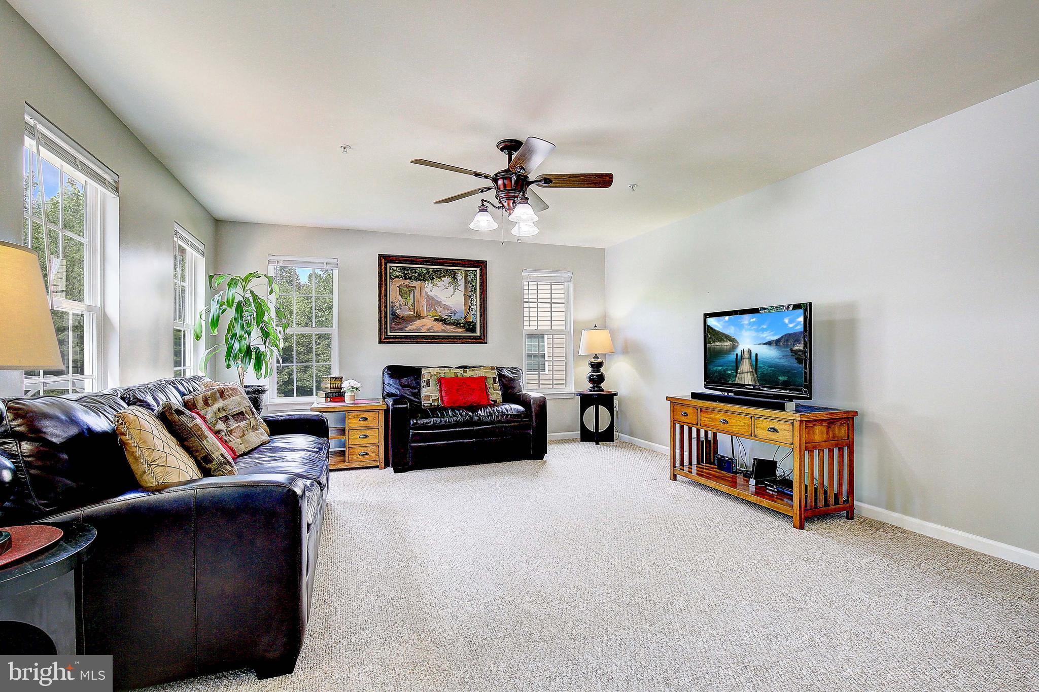 BRENTWOOD - Residential