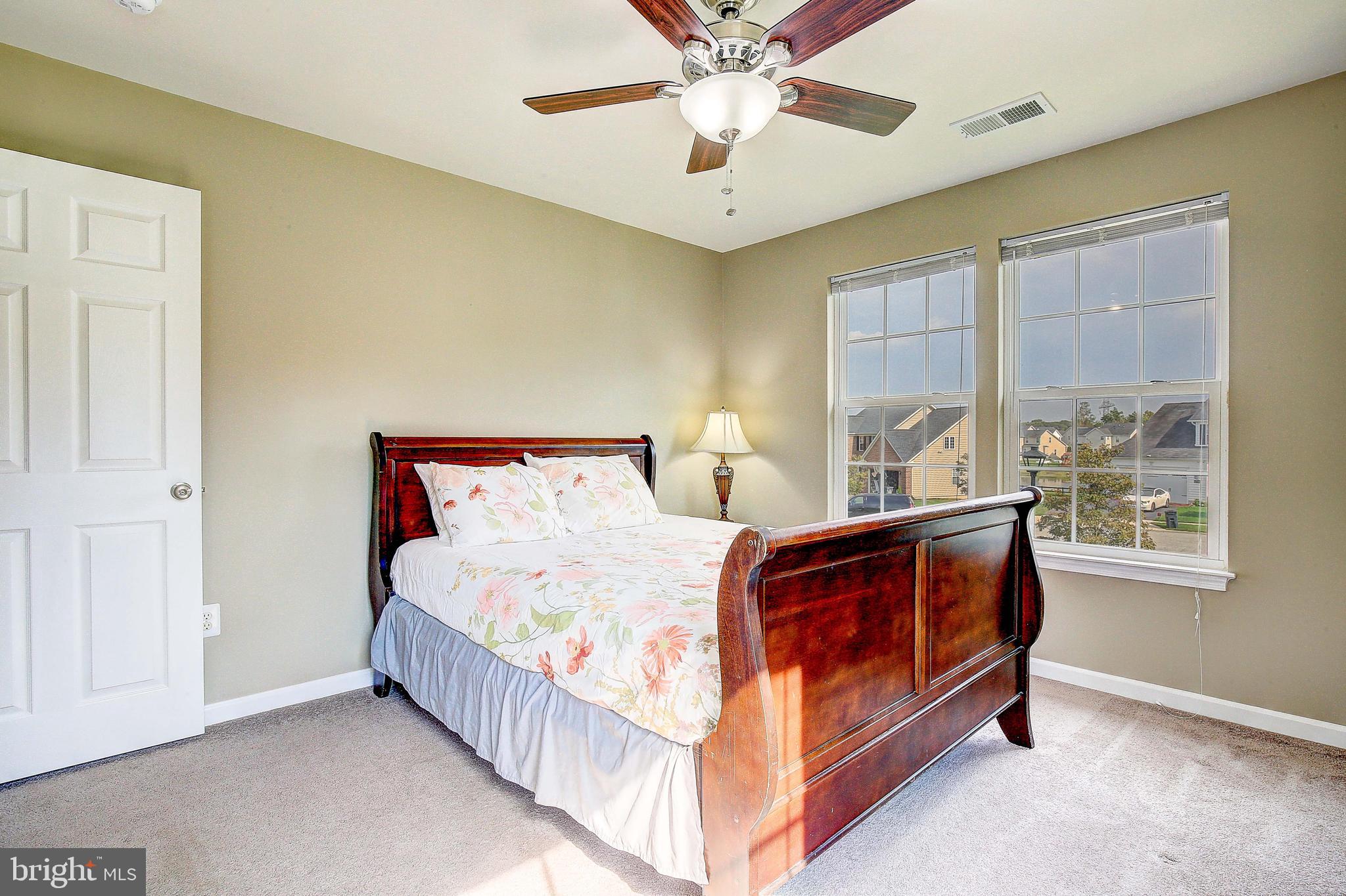 BRENTWOOD - Residential