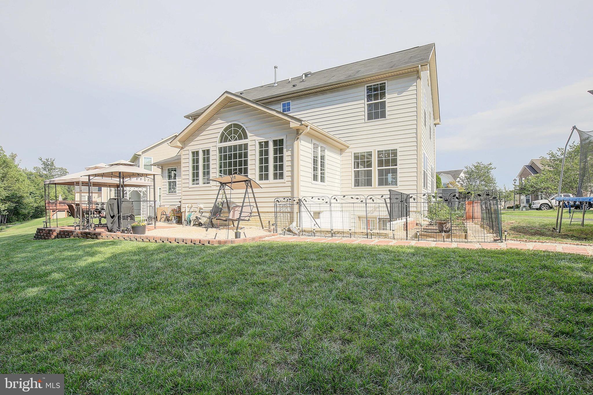 BRENTWOOD - Residential