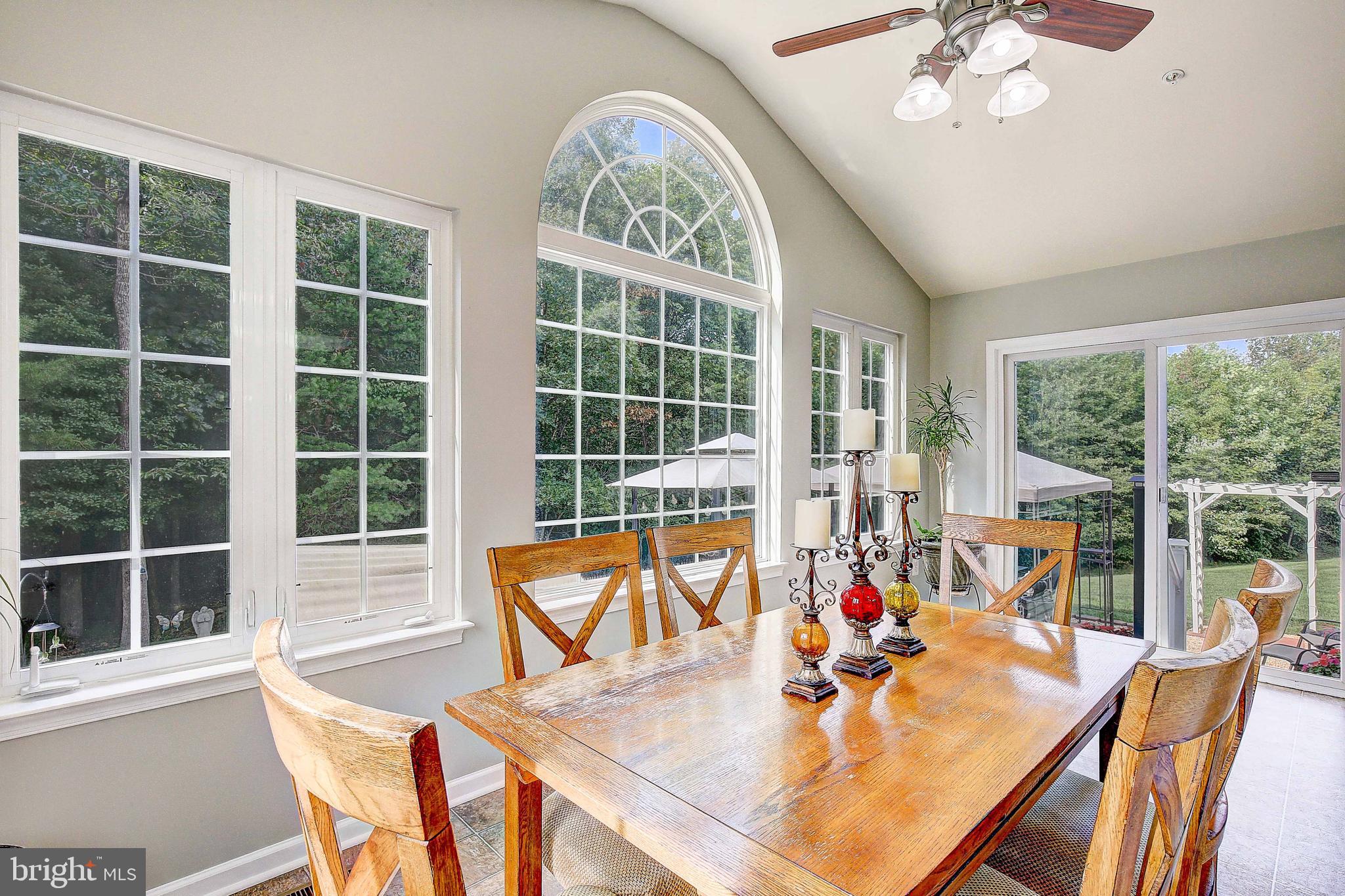 BRENTWOOD - Residential