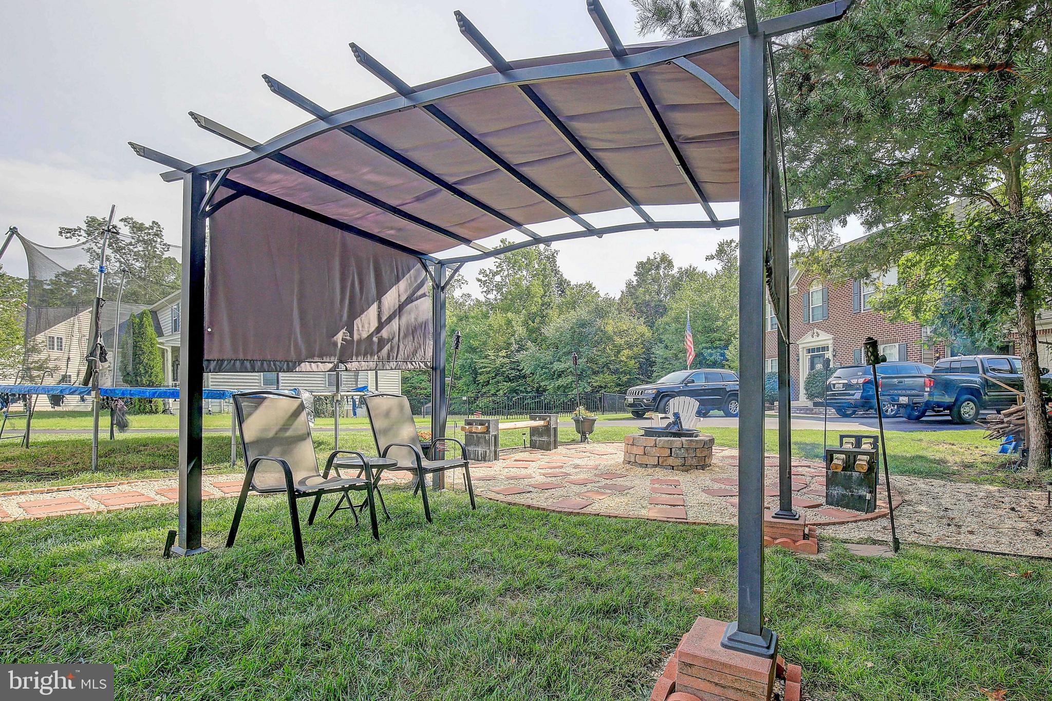 BRENTWOOD - Residential