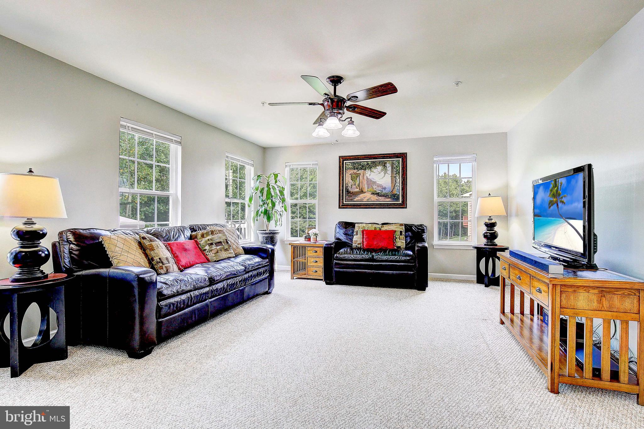 BRENTWOOD - Residential