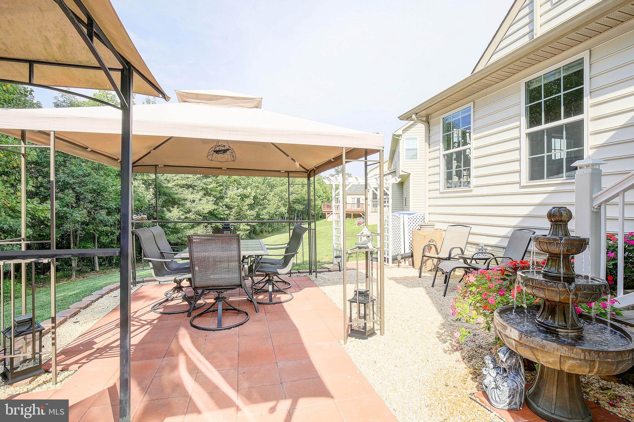 BRENTWOOD - Residential