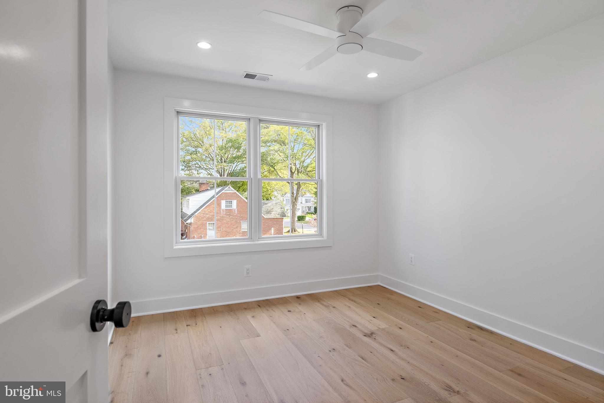 HOMEWOOD - Residential