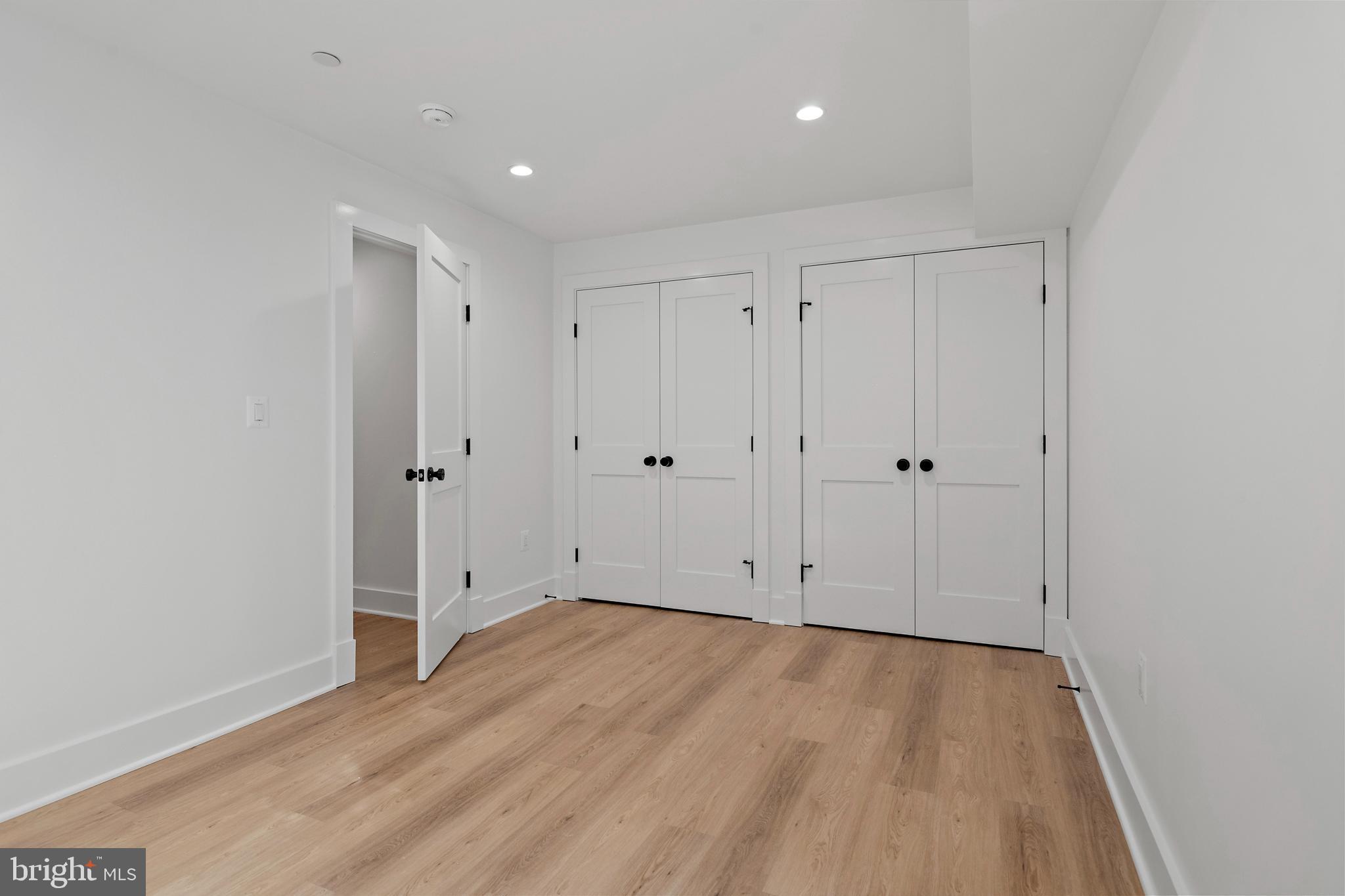 HOMEWOOD - Residential