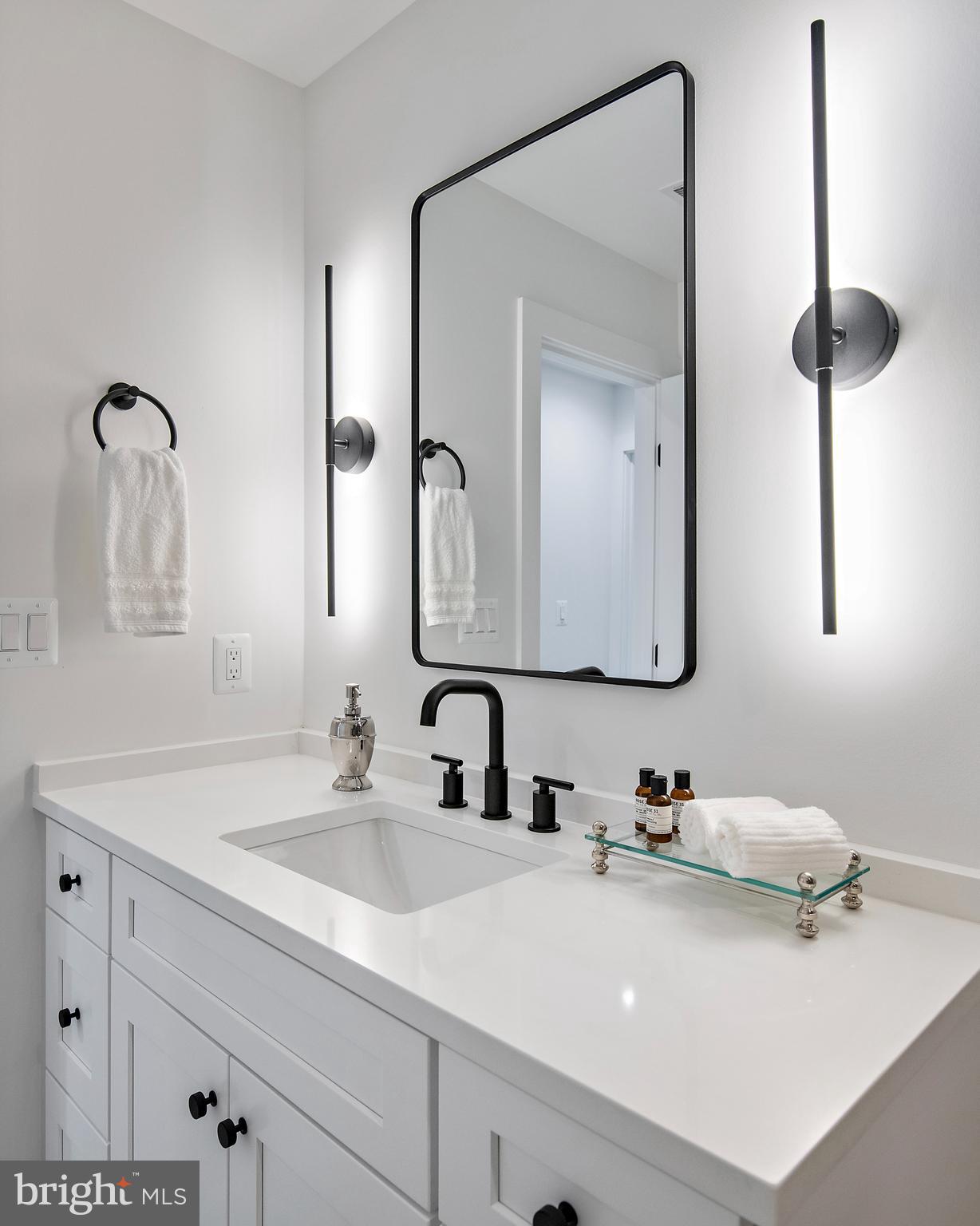 HOMEWOOD - Residential