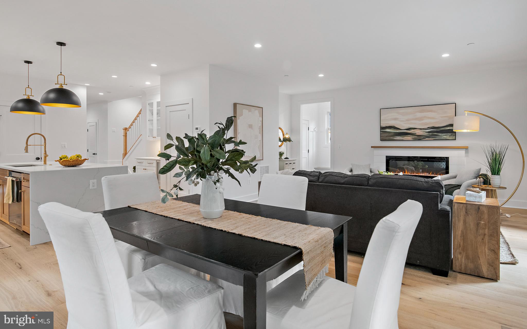 HOMEWOOD - Residential