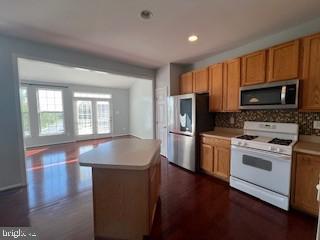 HAGERS CROSSING - Residential Lease