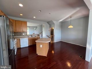 HAGERS CROSSING - Residential Lease