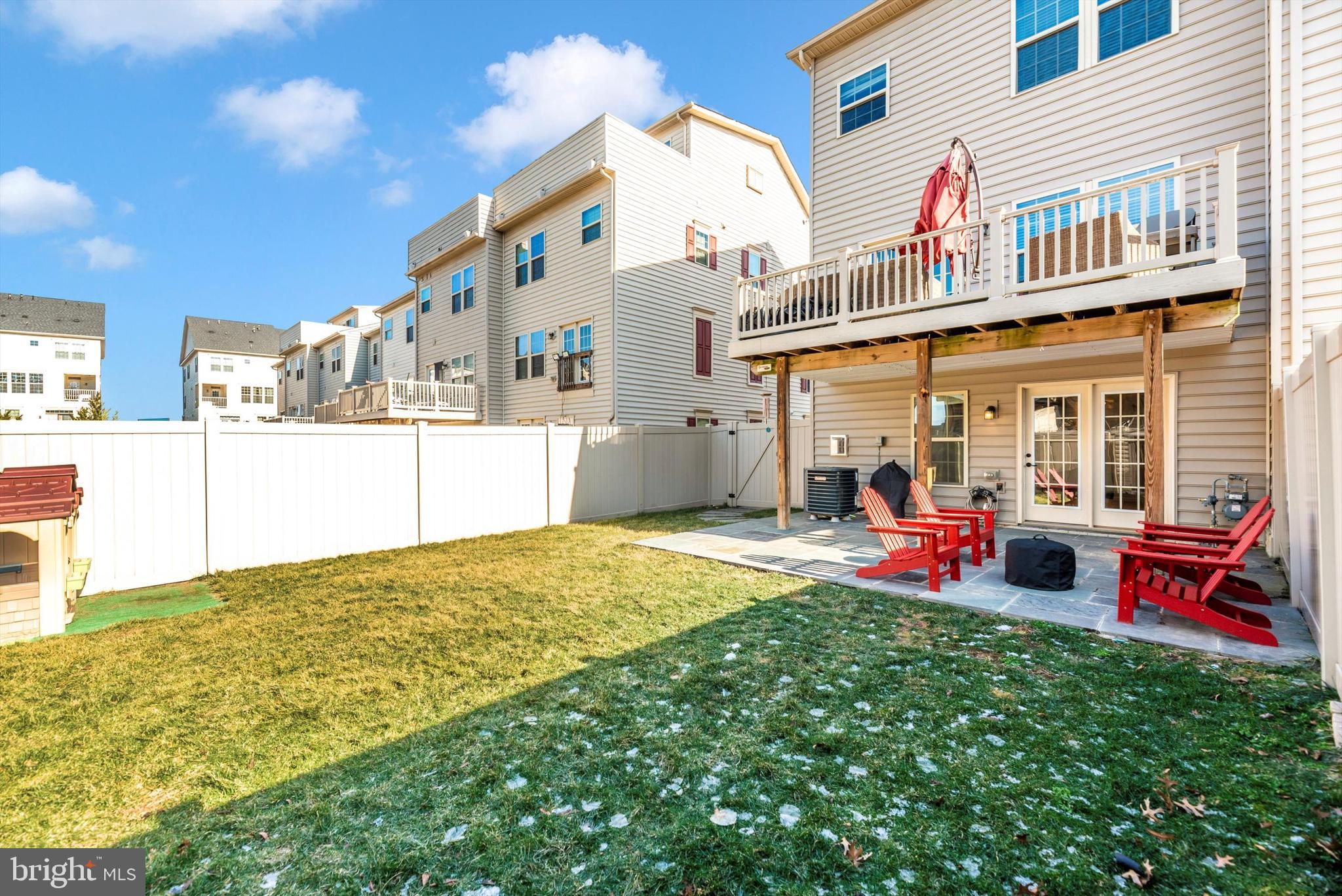 OAKDALE VILLAGE - Residential