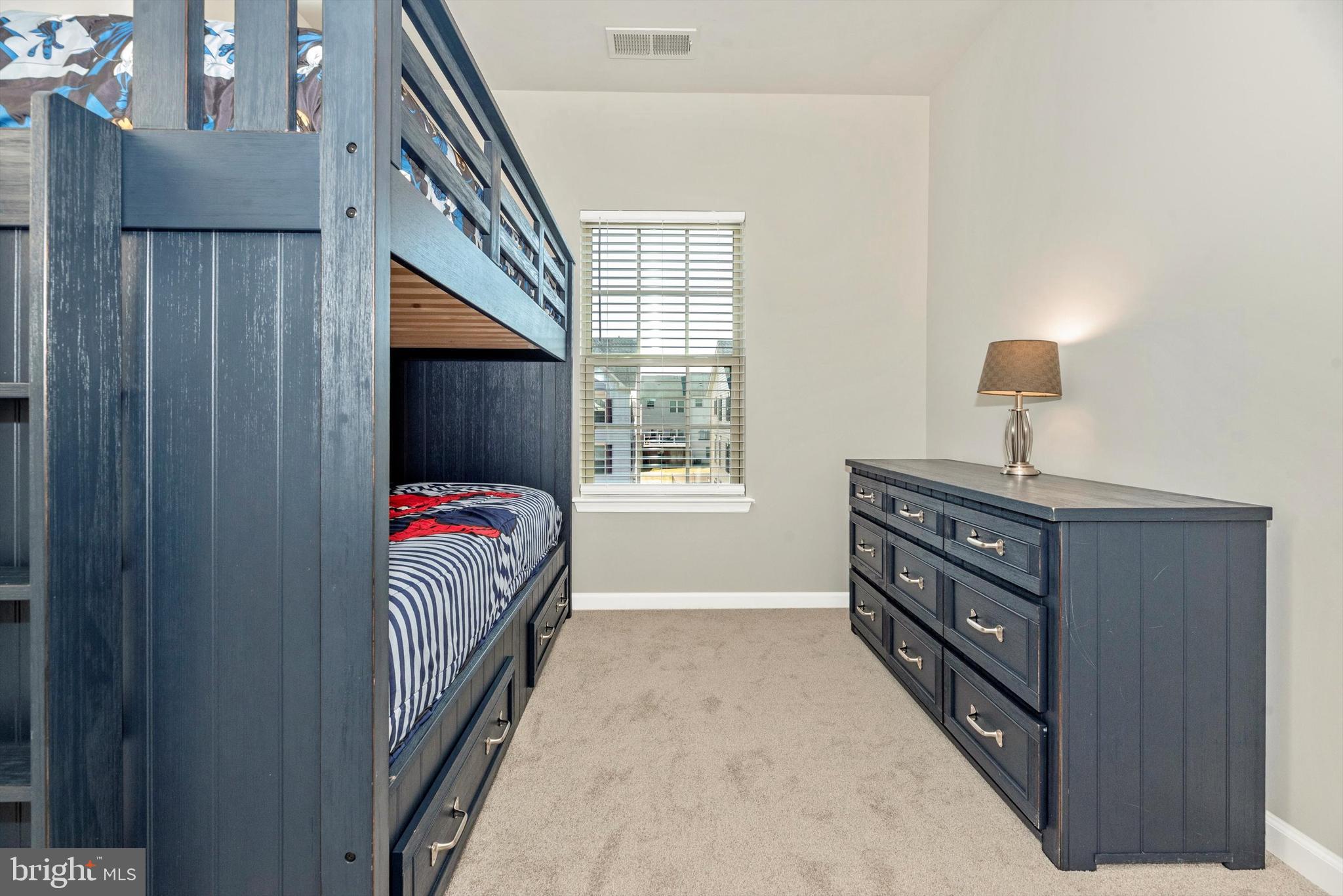 OAKDALE VILLAGE - Residential