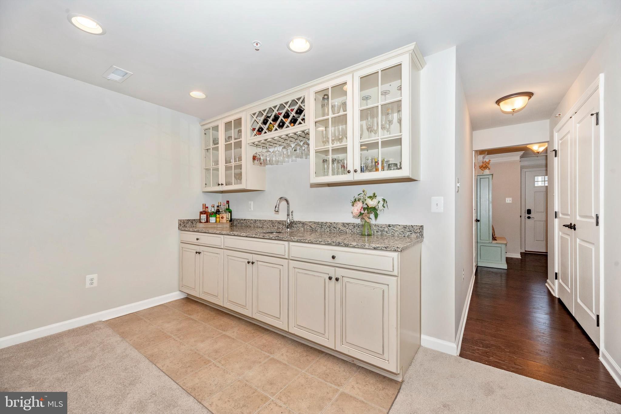 OAKDALE VILLAGE - Residential