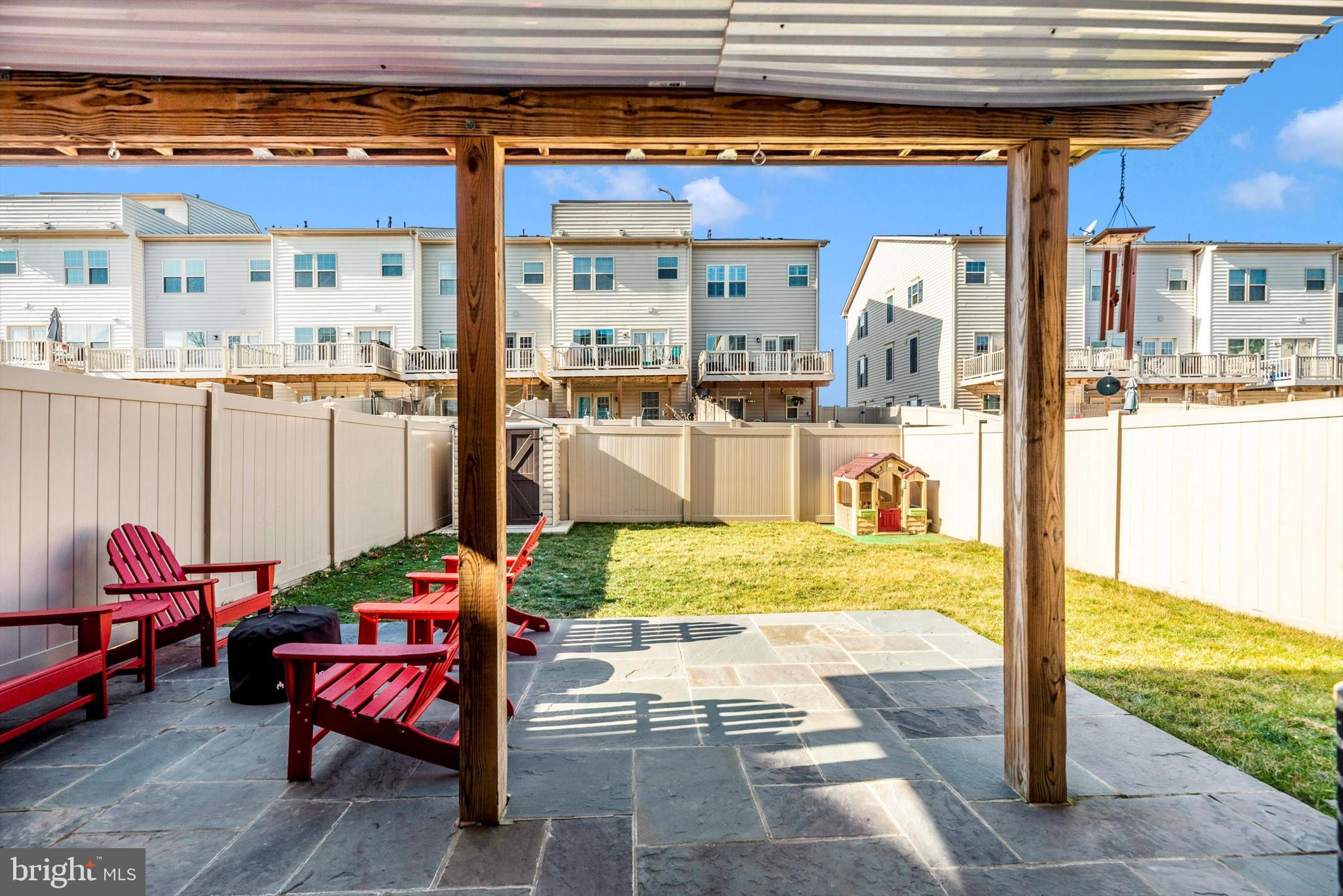 OAKDALE VILLAGE - Residential