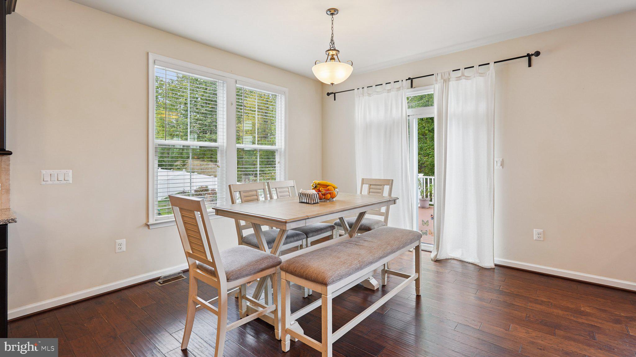 EMBREY MILL - Residential