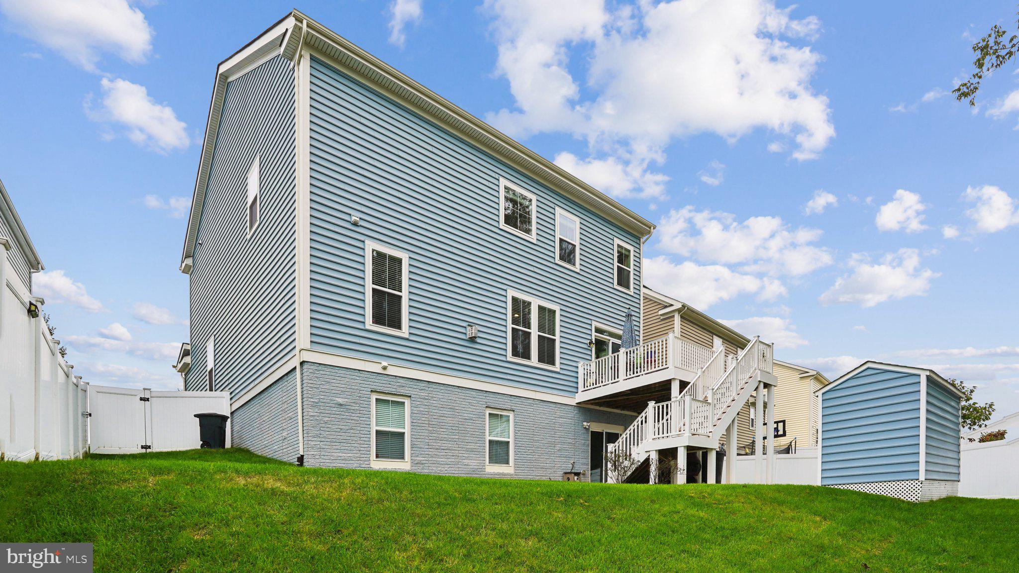 EMBREY MILL - Residential