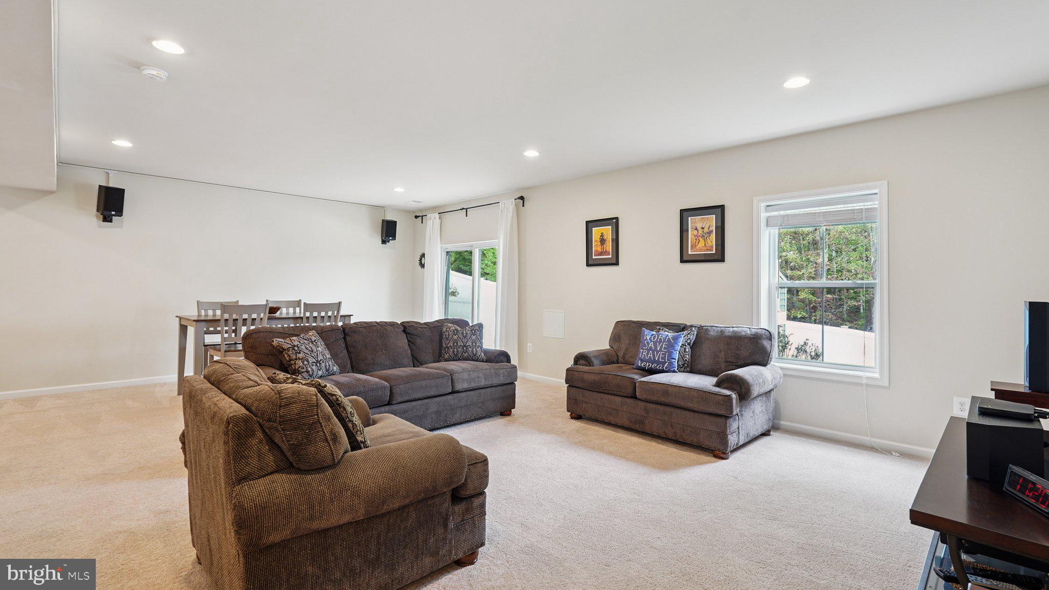 EMBREY MILL - Residential