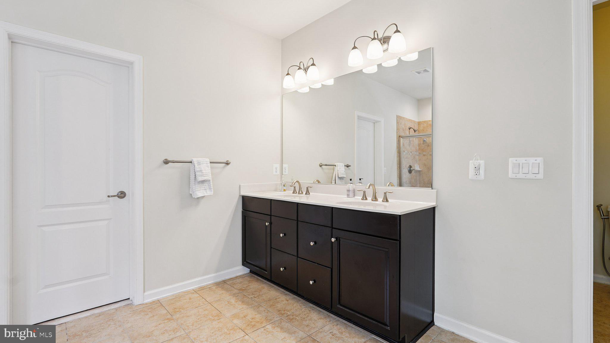 EMBREY MILL - Residential