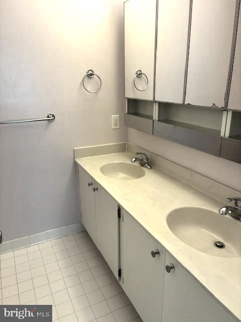 MAYS CHAPEL VILLAGE - Residential