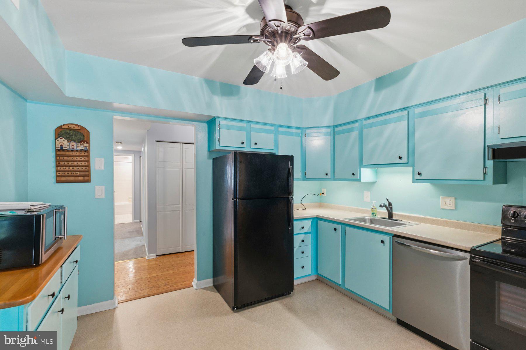 MAYS CHAPEL VILLAGE - Residential